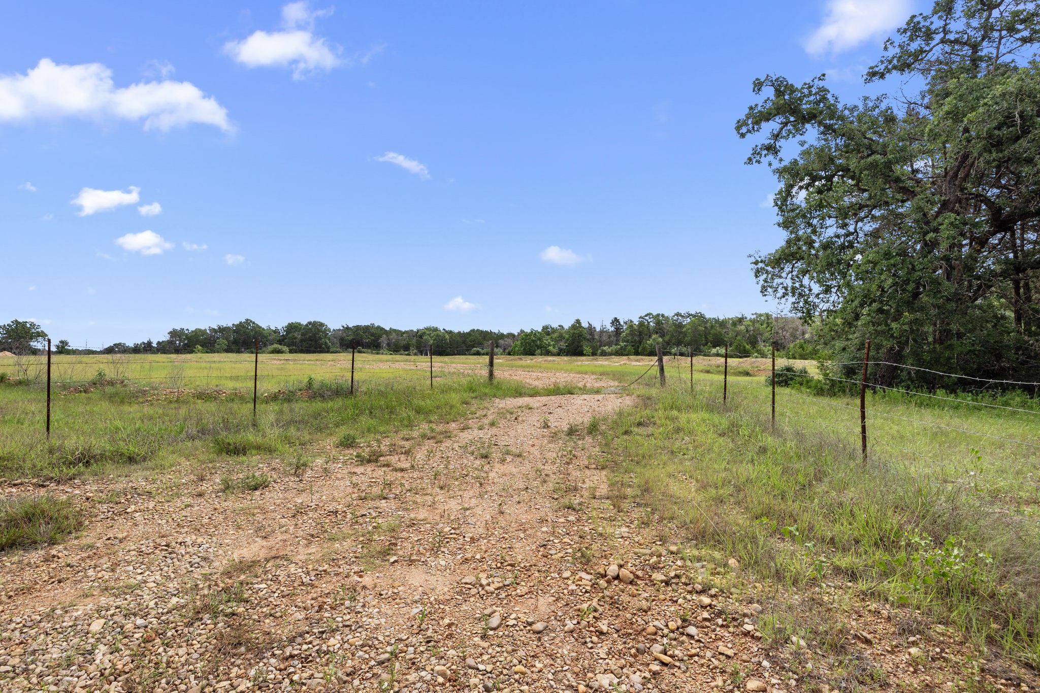 000 Vogelsang Road Property Photo 1