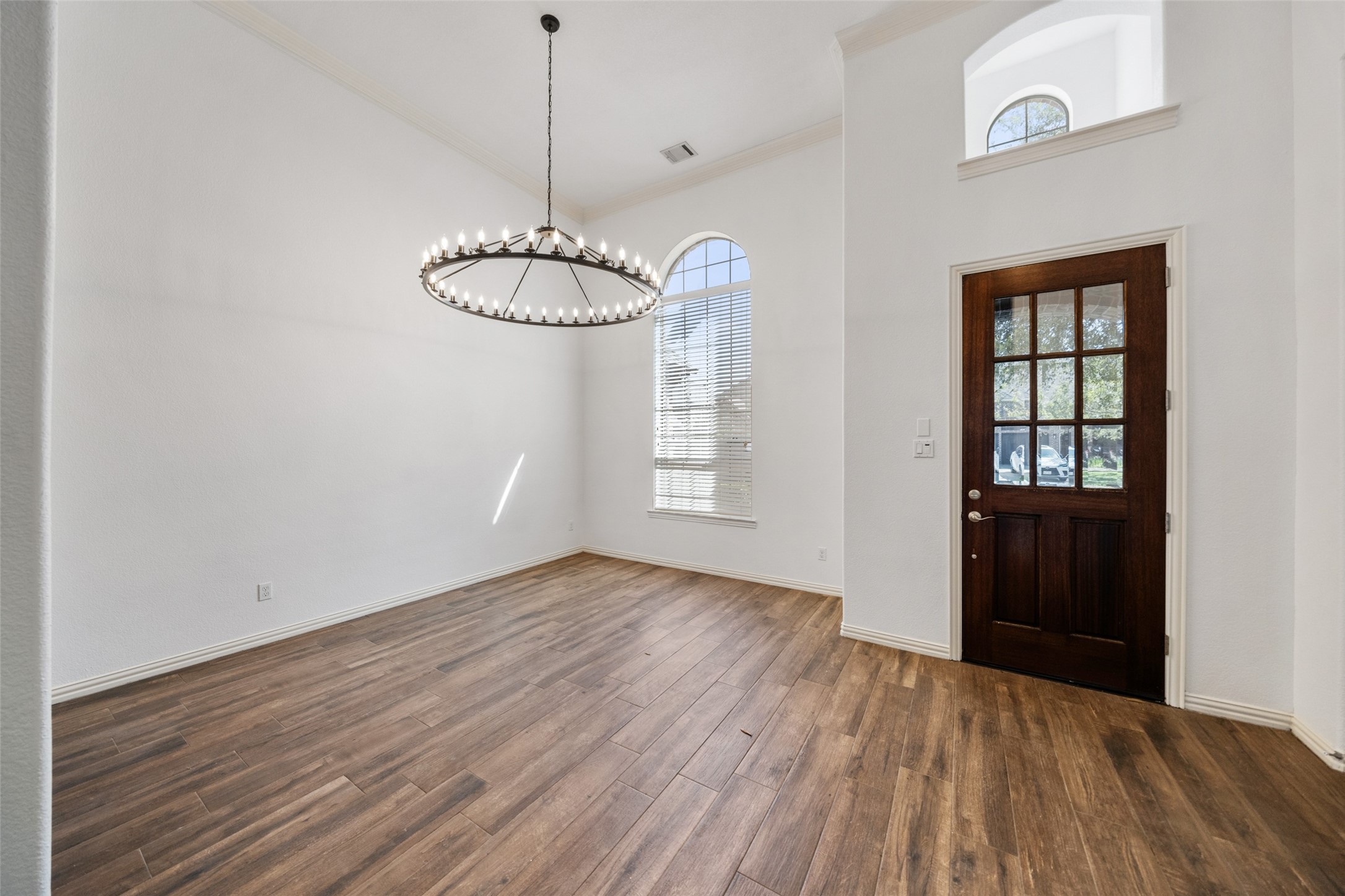 3311 Sunset Field Lane Property Photo 9