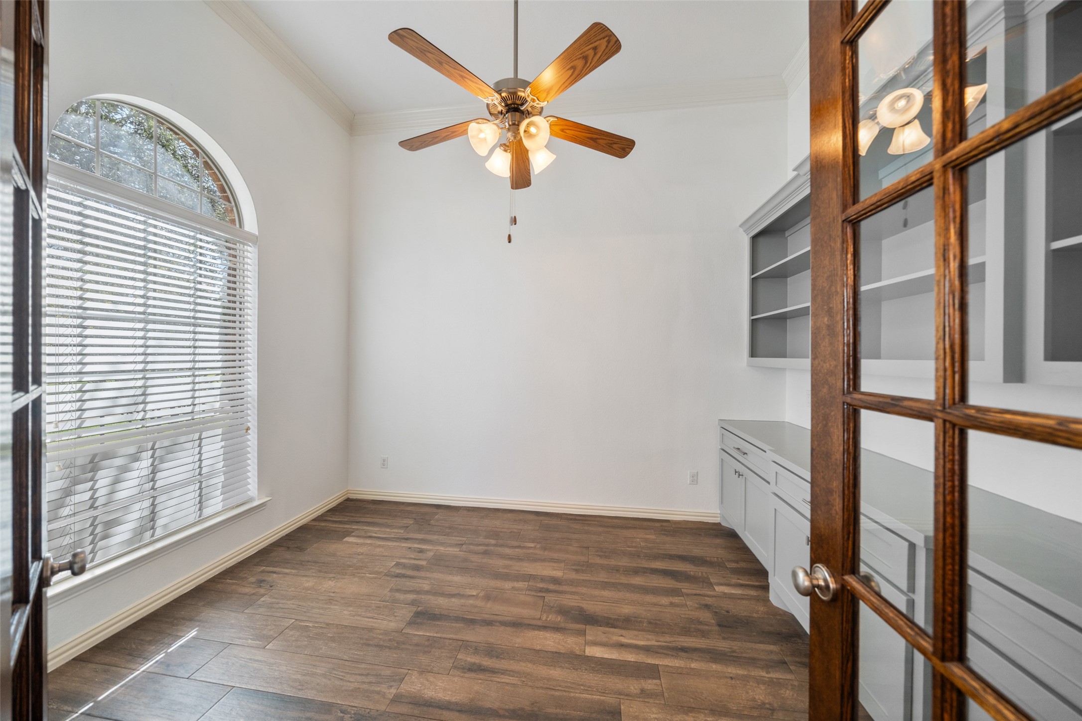 3311 Sunset Field Lane Property Photo 11