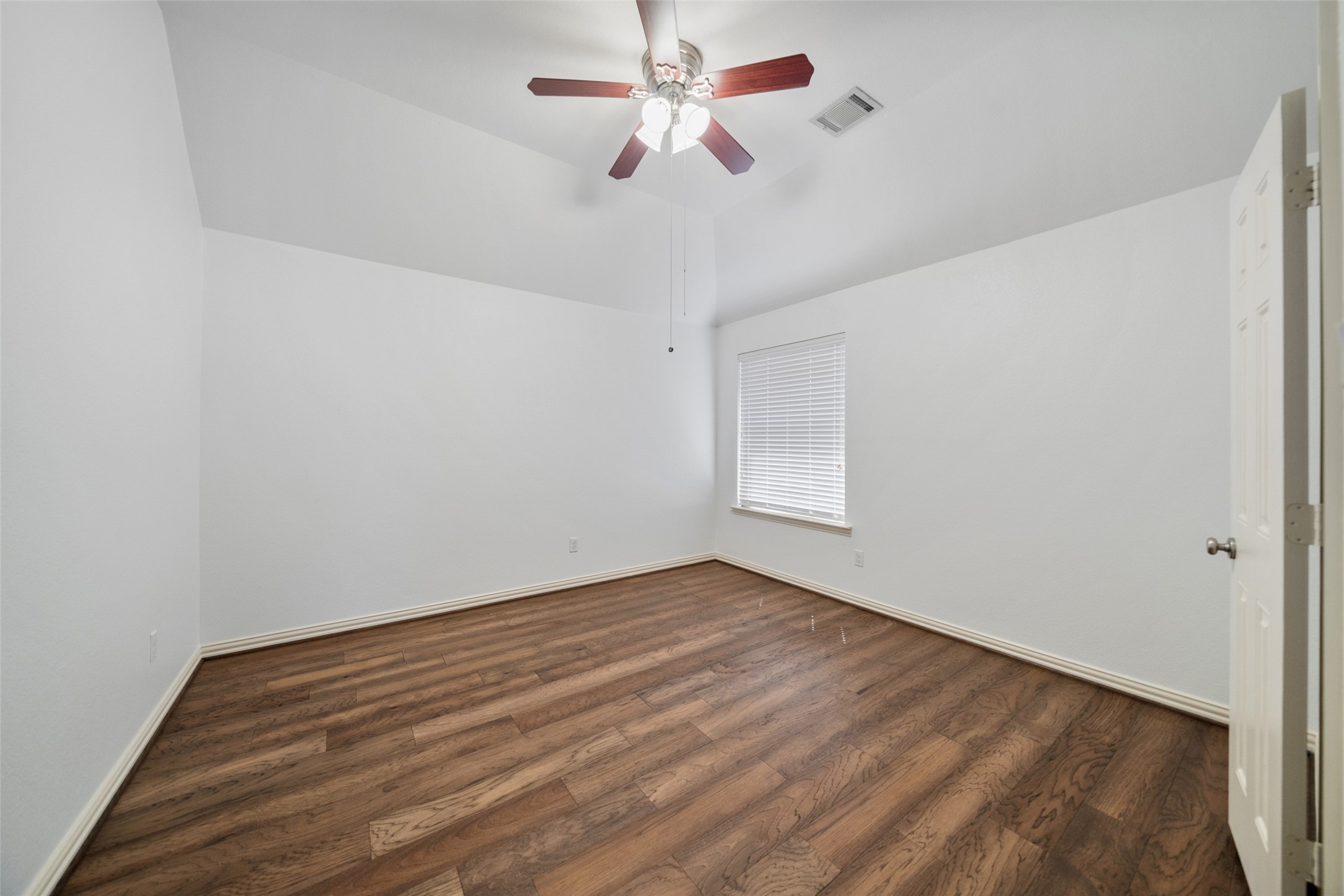 3311 Sunset Field Lane Property Photo 32