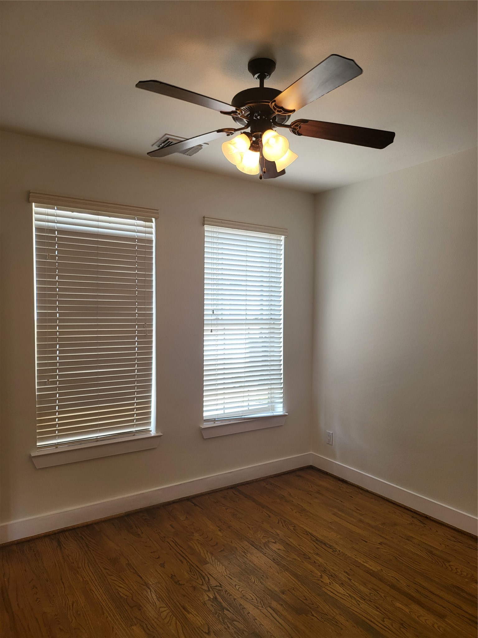 2423 Roufa Road Property Photo 13