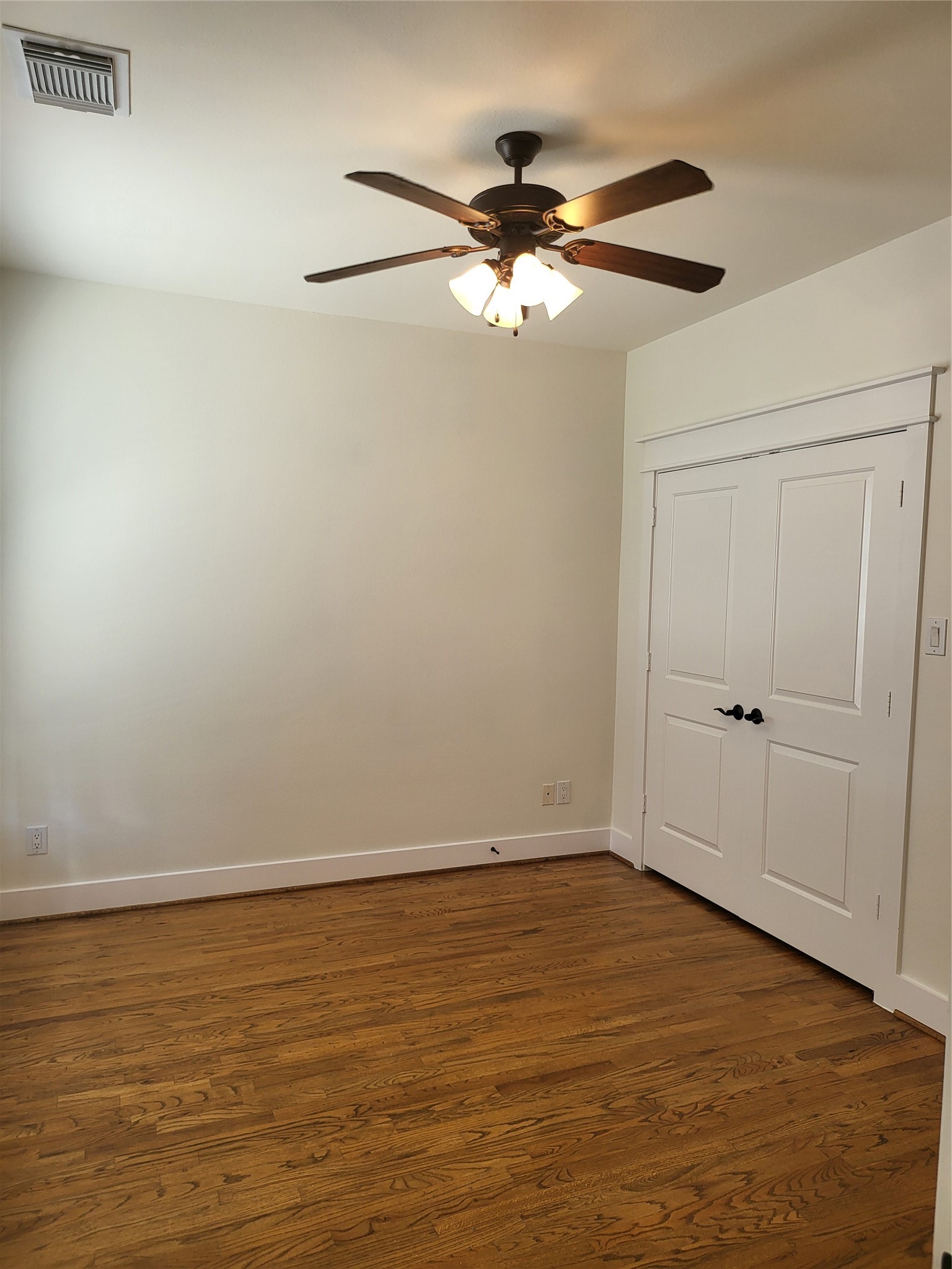 2423 Roufa Road Property Photo 14