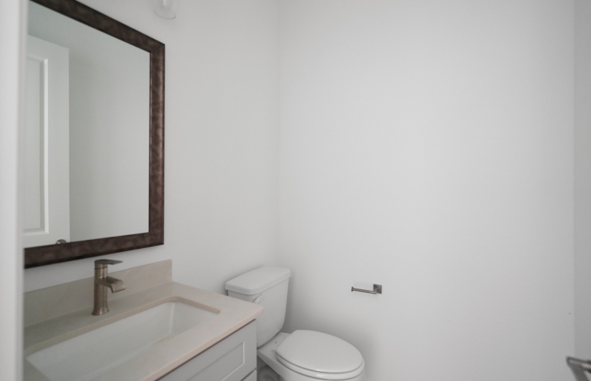 19003 Grape Leaf Cove Property Photo 5