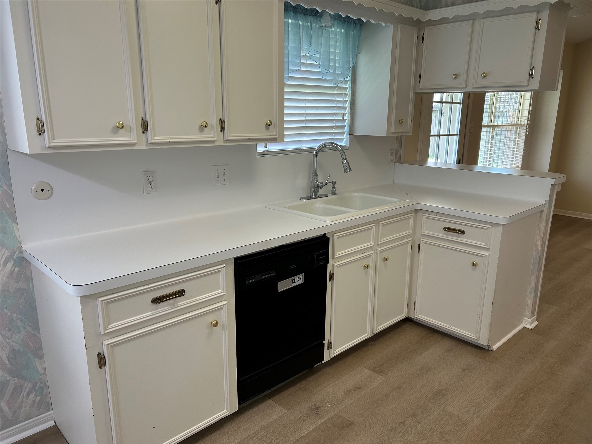 4523 Piedmont Street Property Photo 8