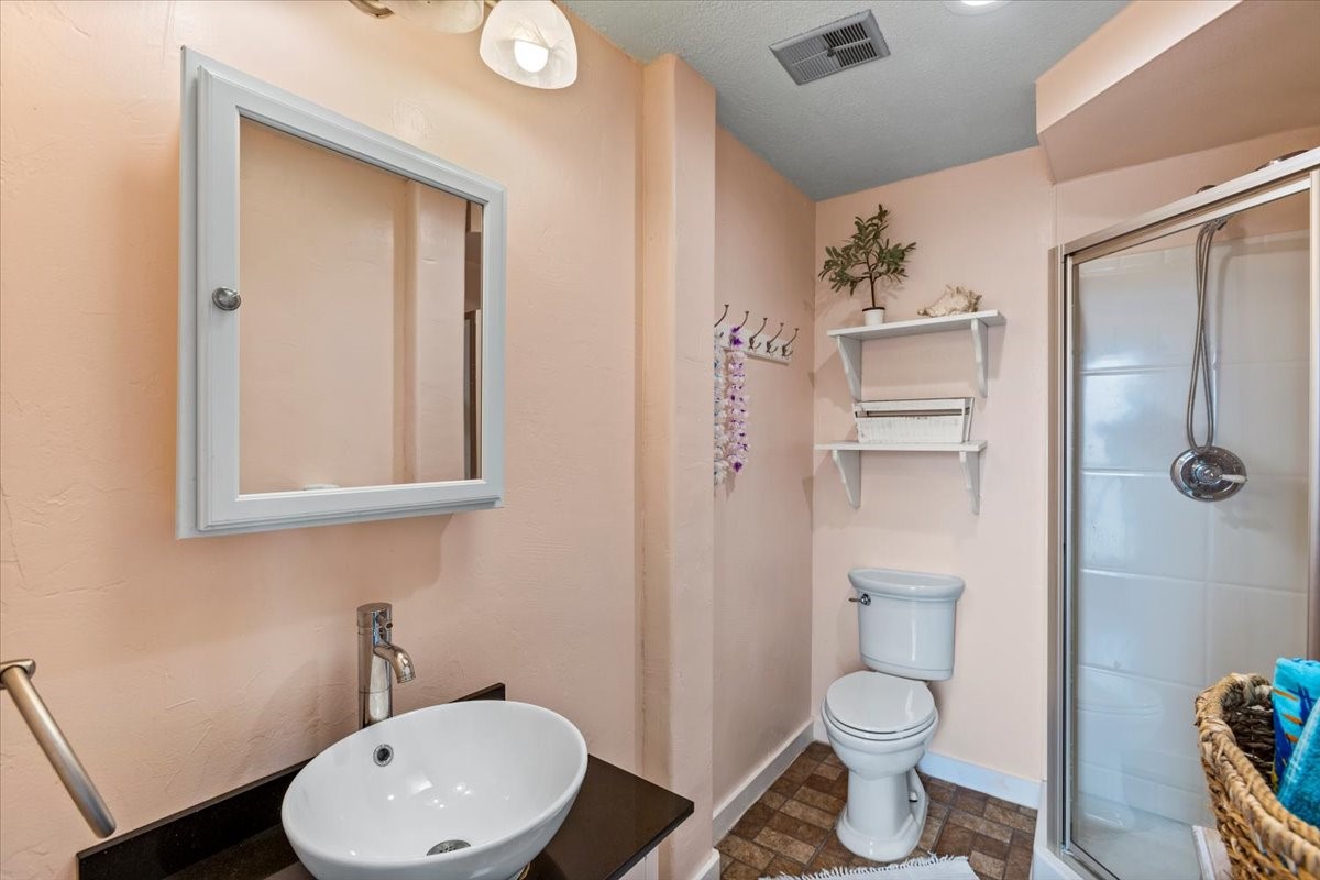 4311 Spanish Main Property Photo 23