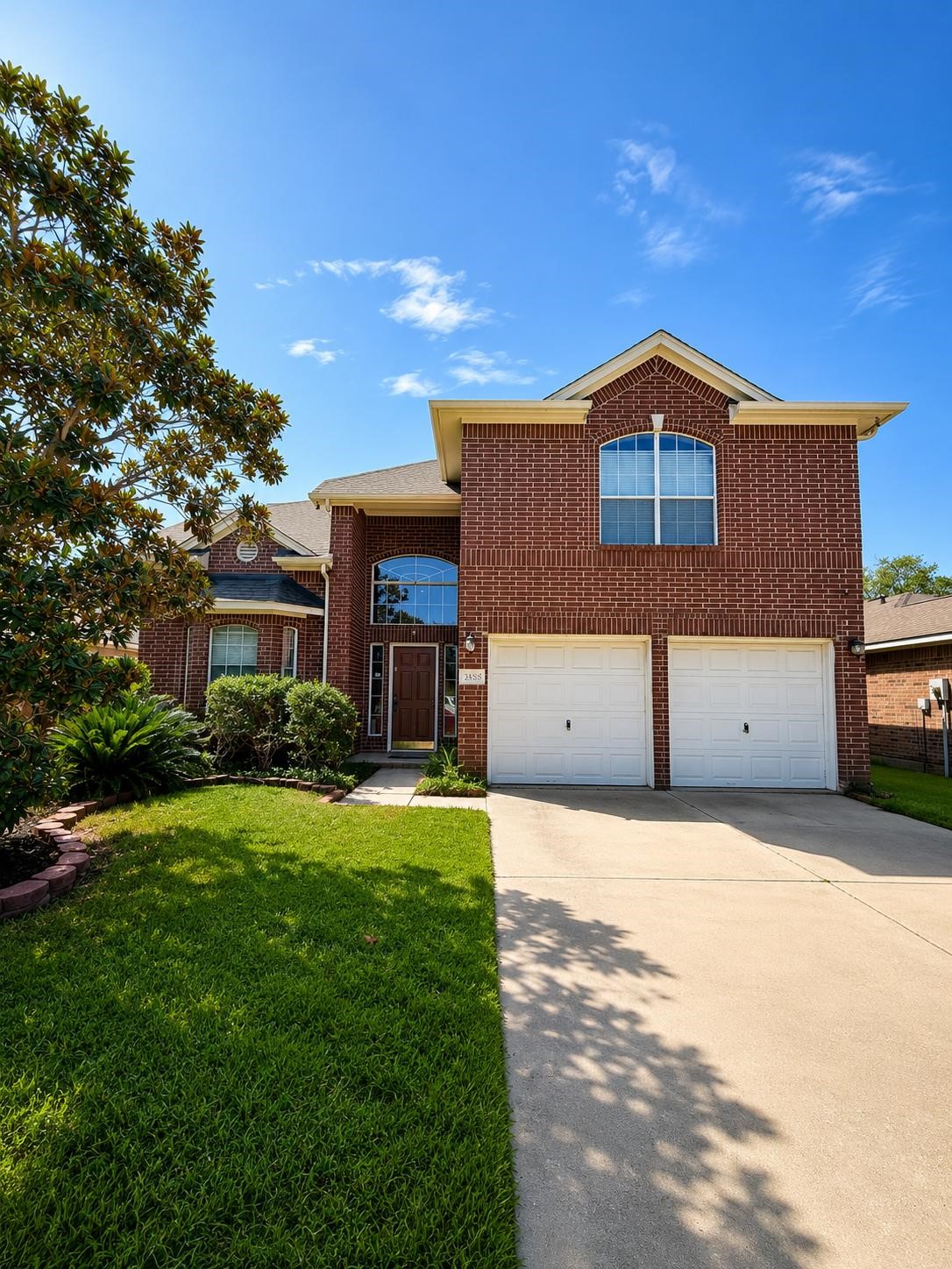 18315 Brenwood Manor Dr Property Photo 1