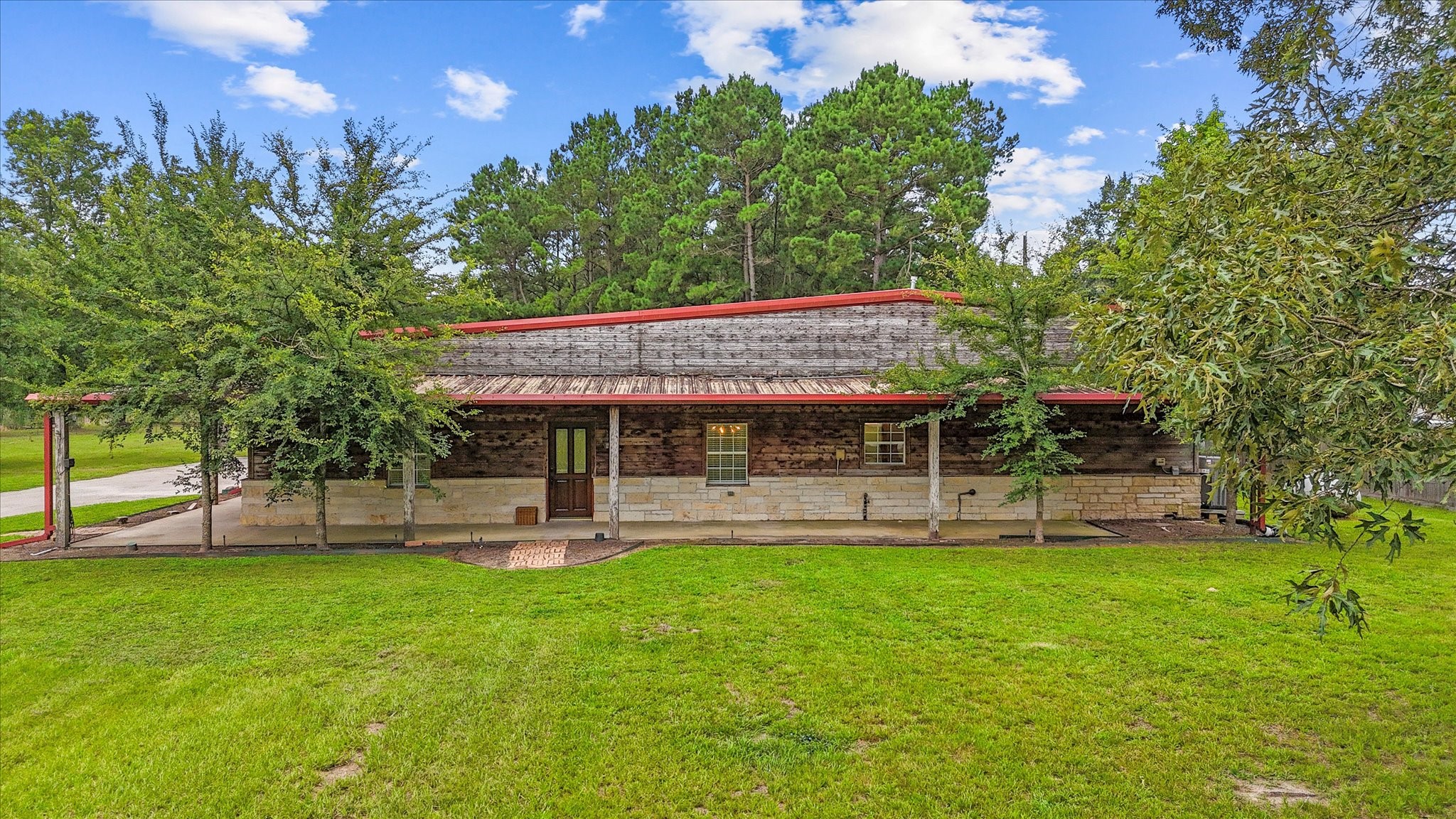 9250 County Road 302 Property Photo 1