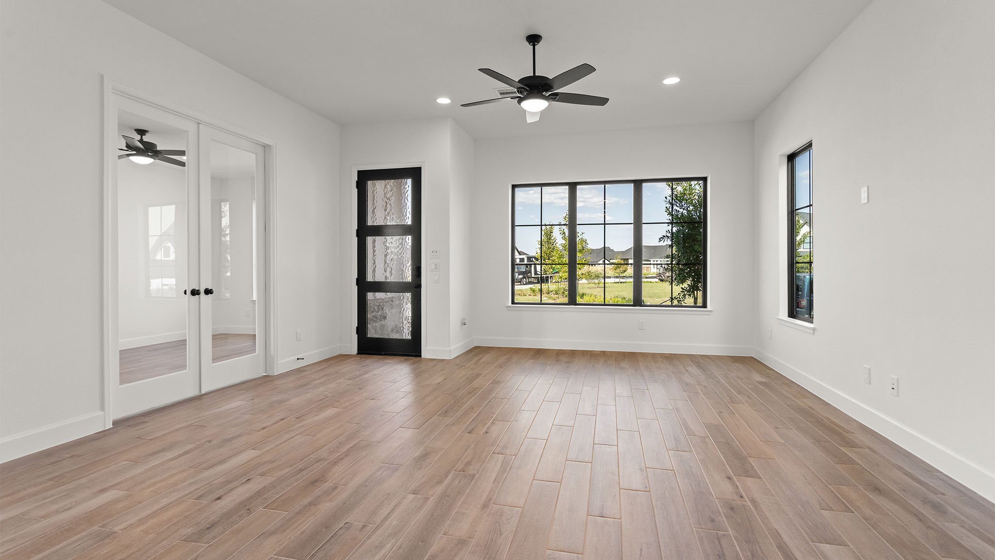 12315 Beacon Bend Way Property Photo 3