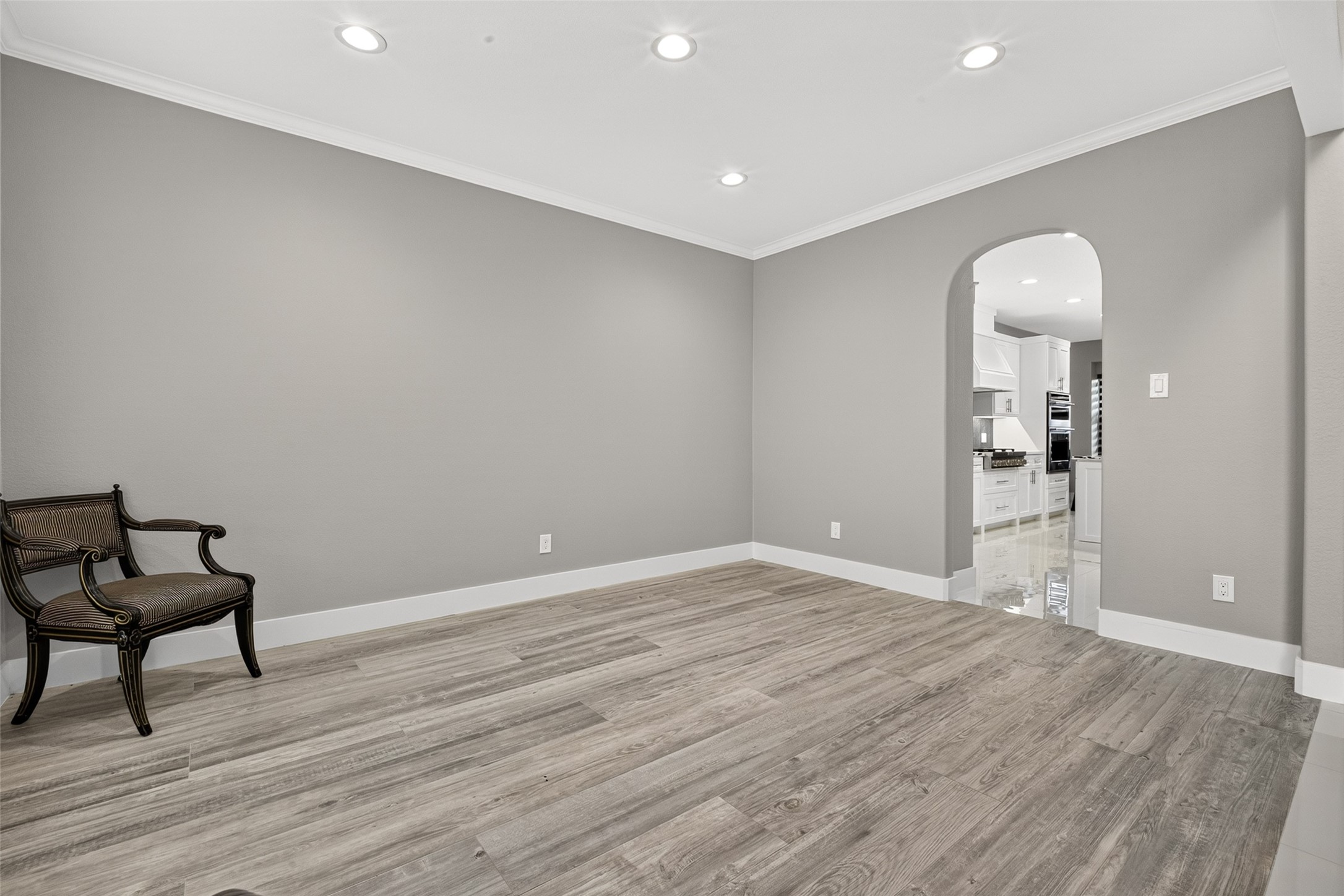 710 Parral Court Property Photo 8