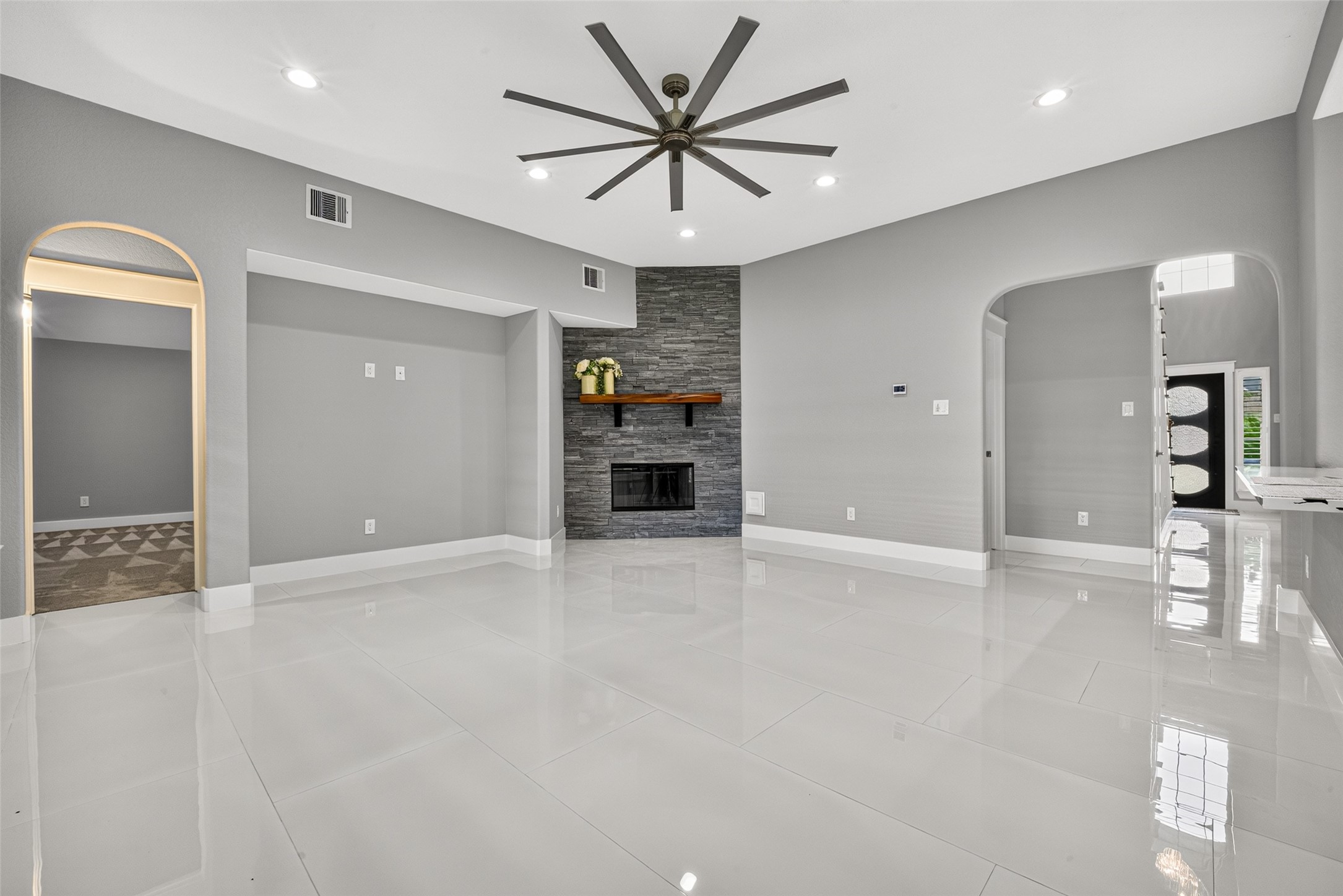 710 Parral Court Property Photo 11