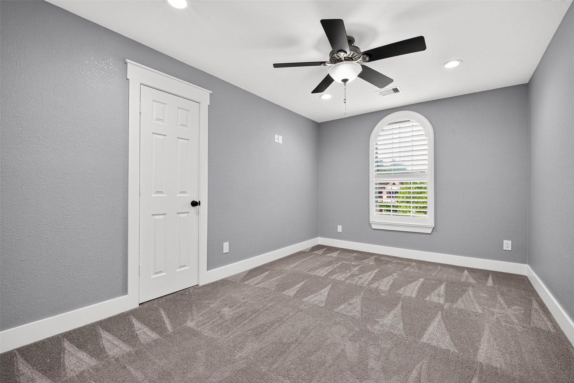 710 Parral Court Property Photo 28