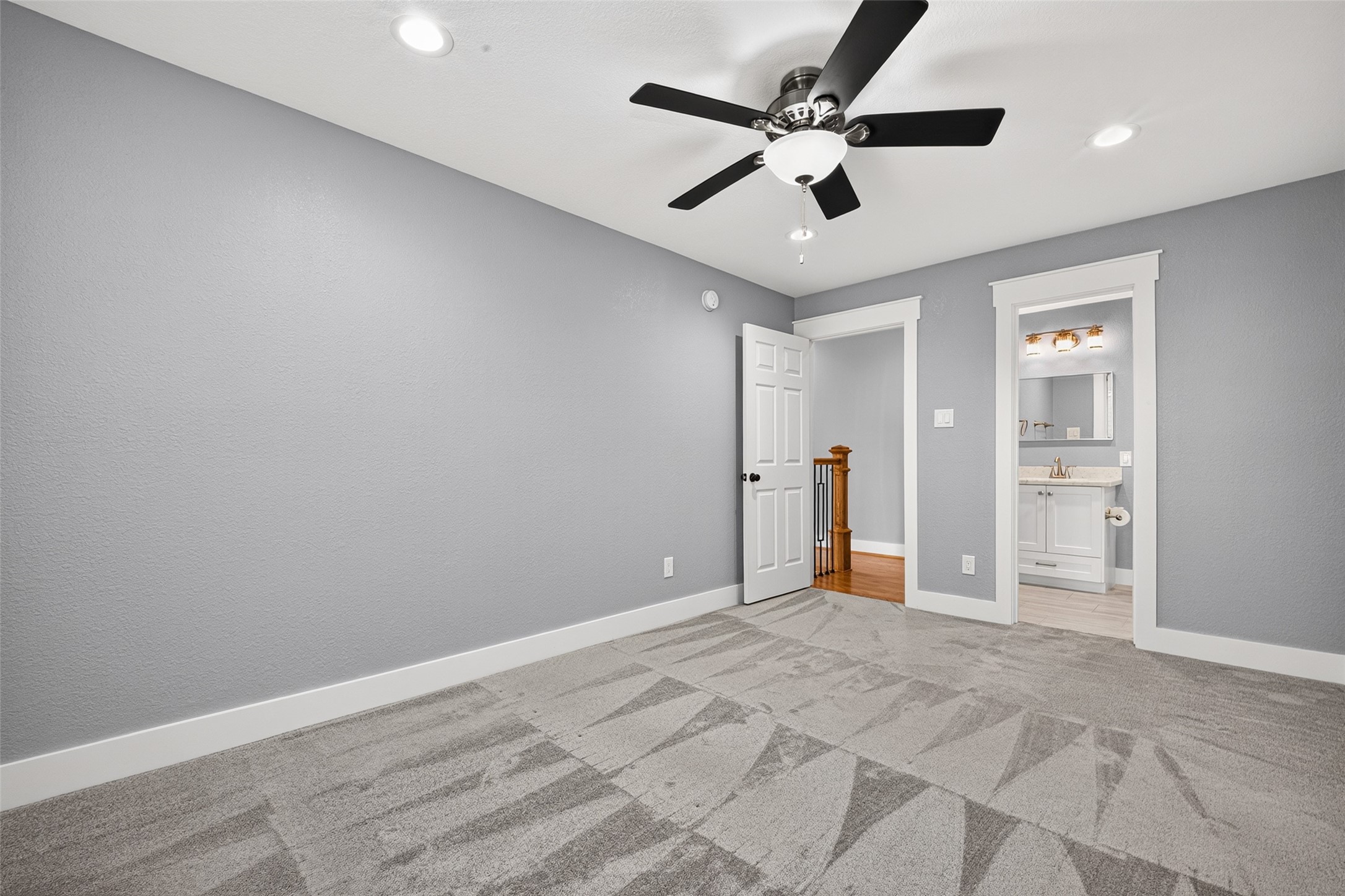 710 Parral Court Property Photo 29