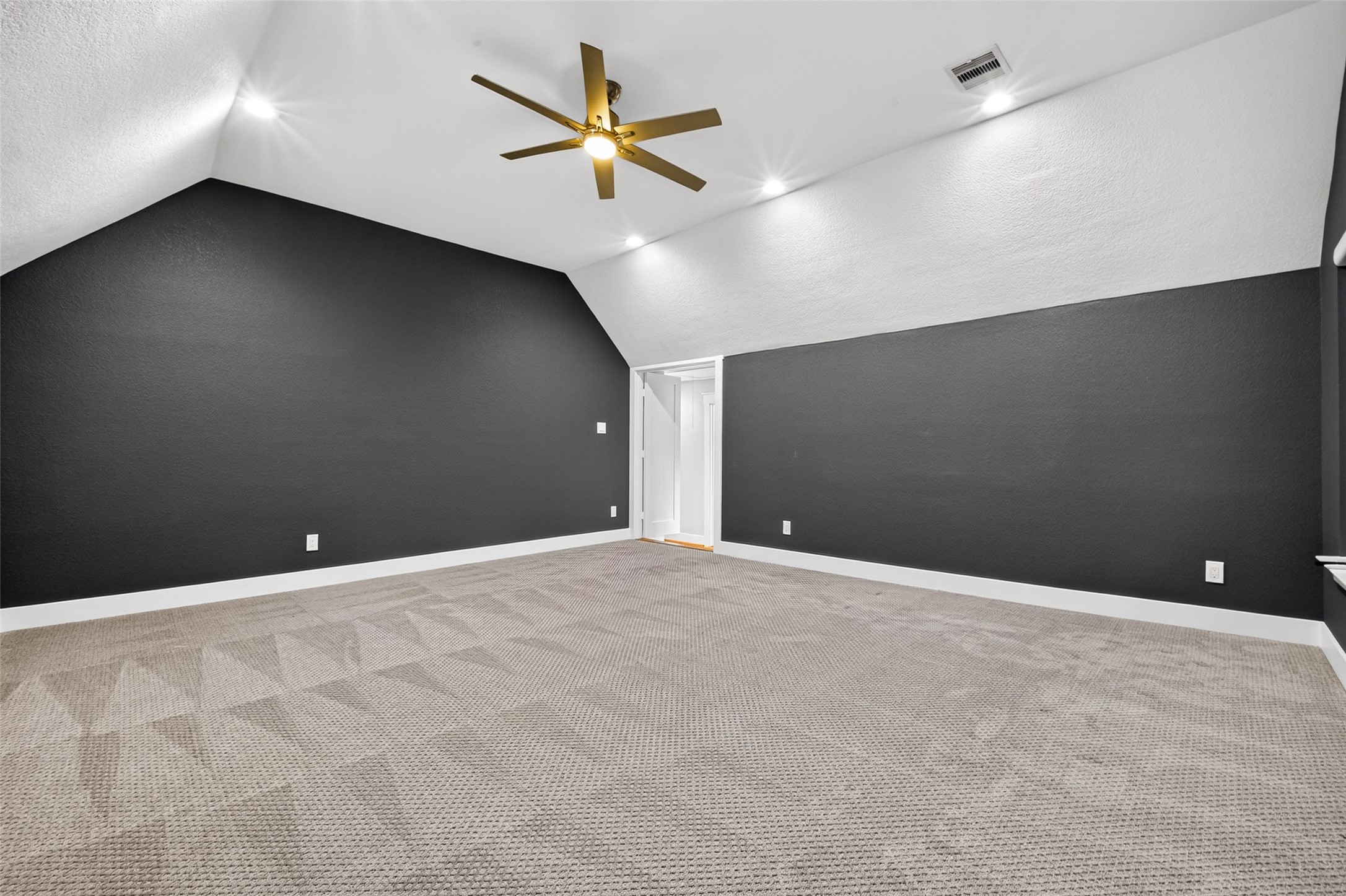710 Parral Court Property Photo 37