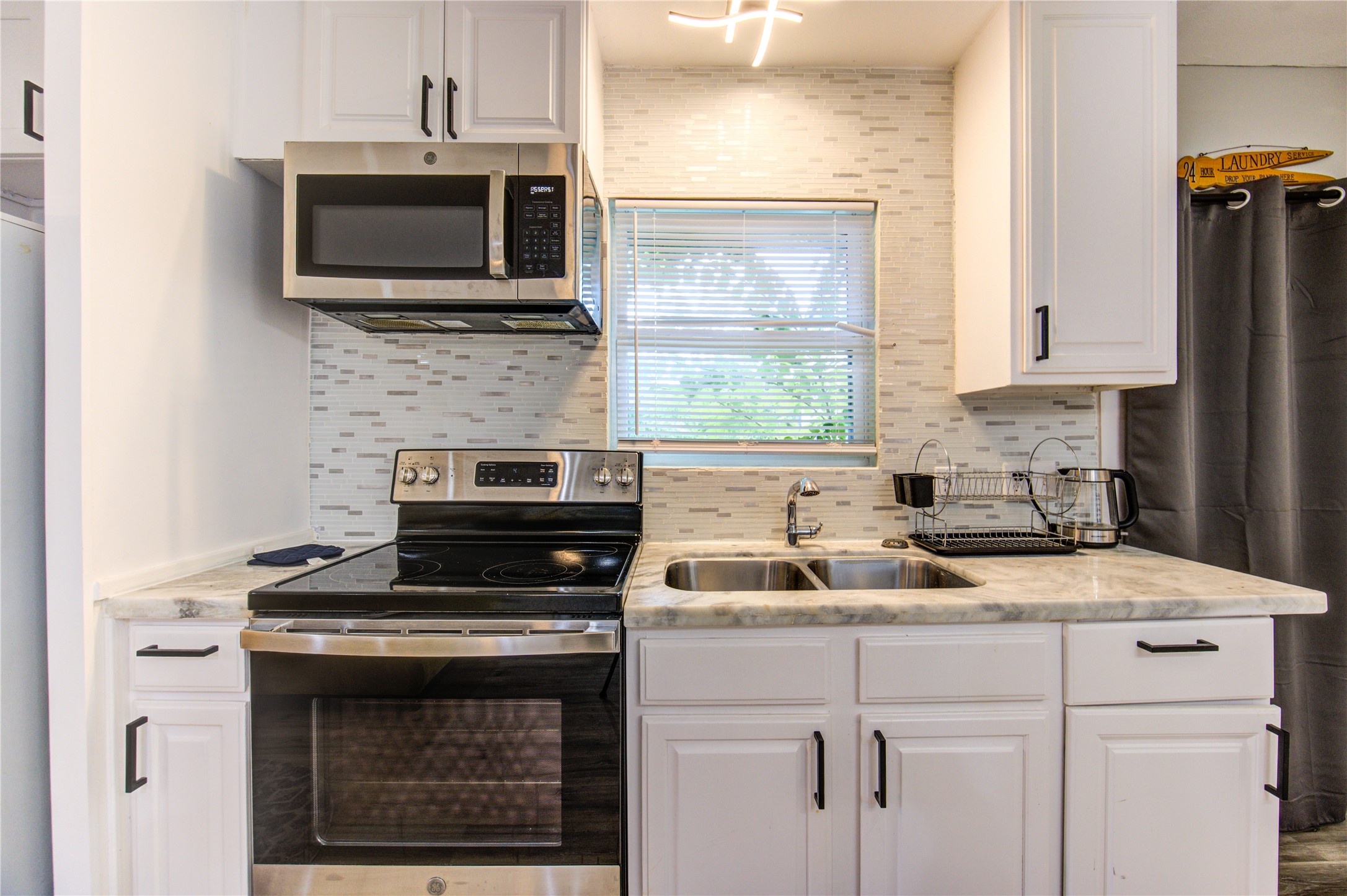 6638 Winton Street Property Photo 16