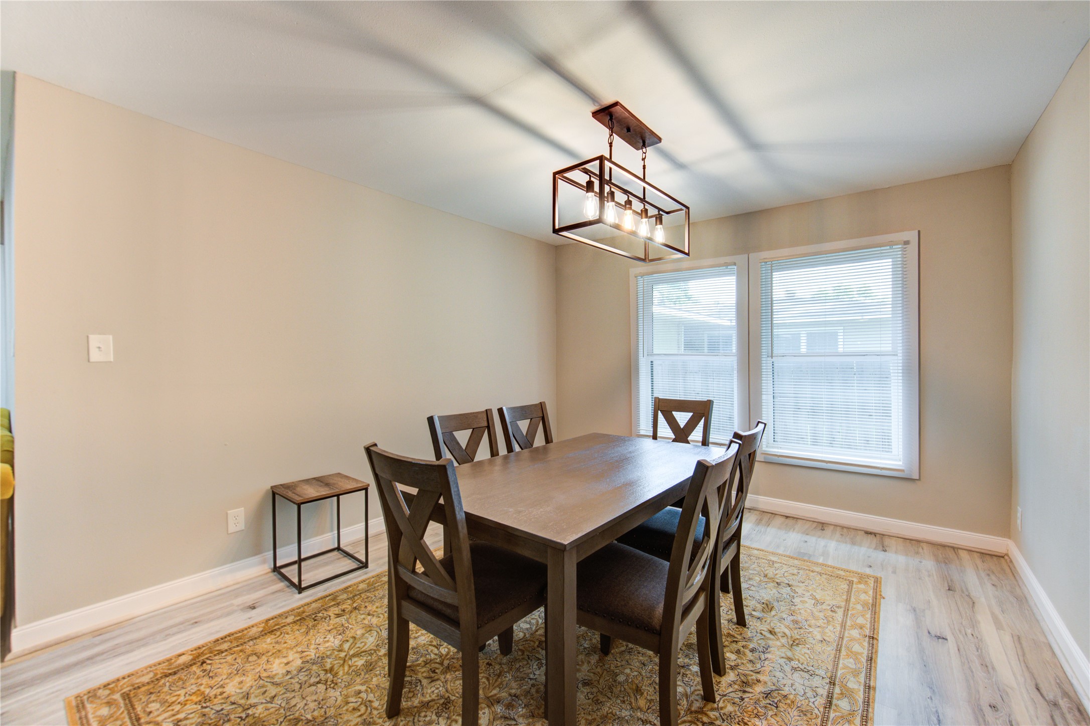 6638 Winton Street Property Photo 21