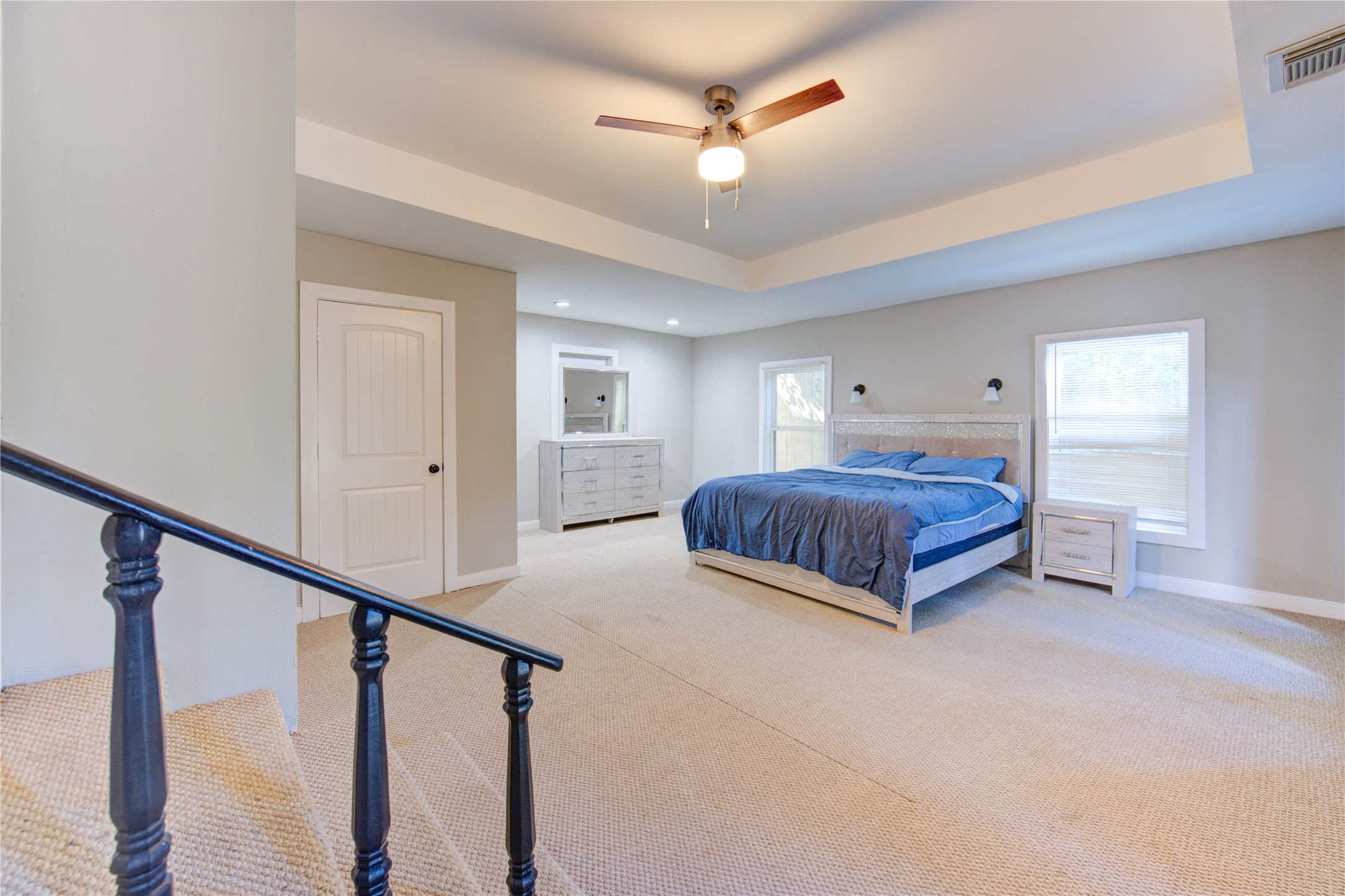 6638 Winton Street Property Photo 31