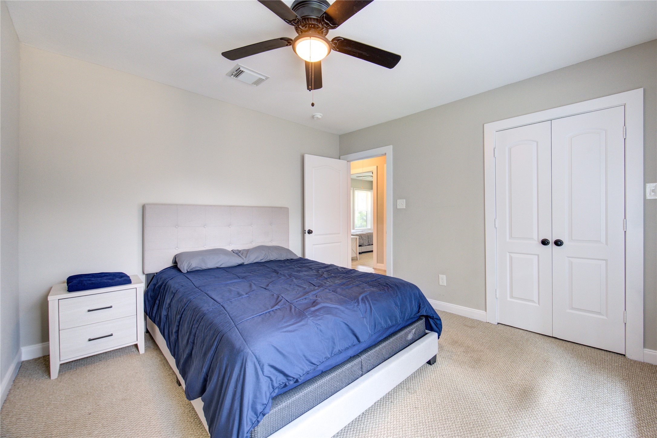 6638 Winton Street Property Photo 36