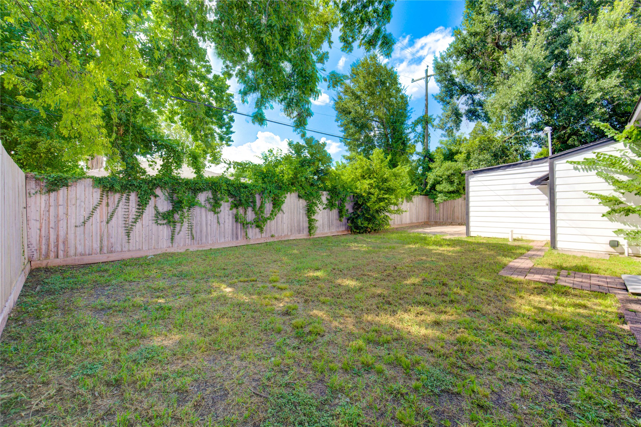 6638 Winton Street Property Photo 37