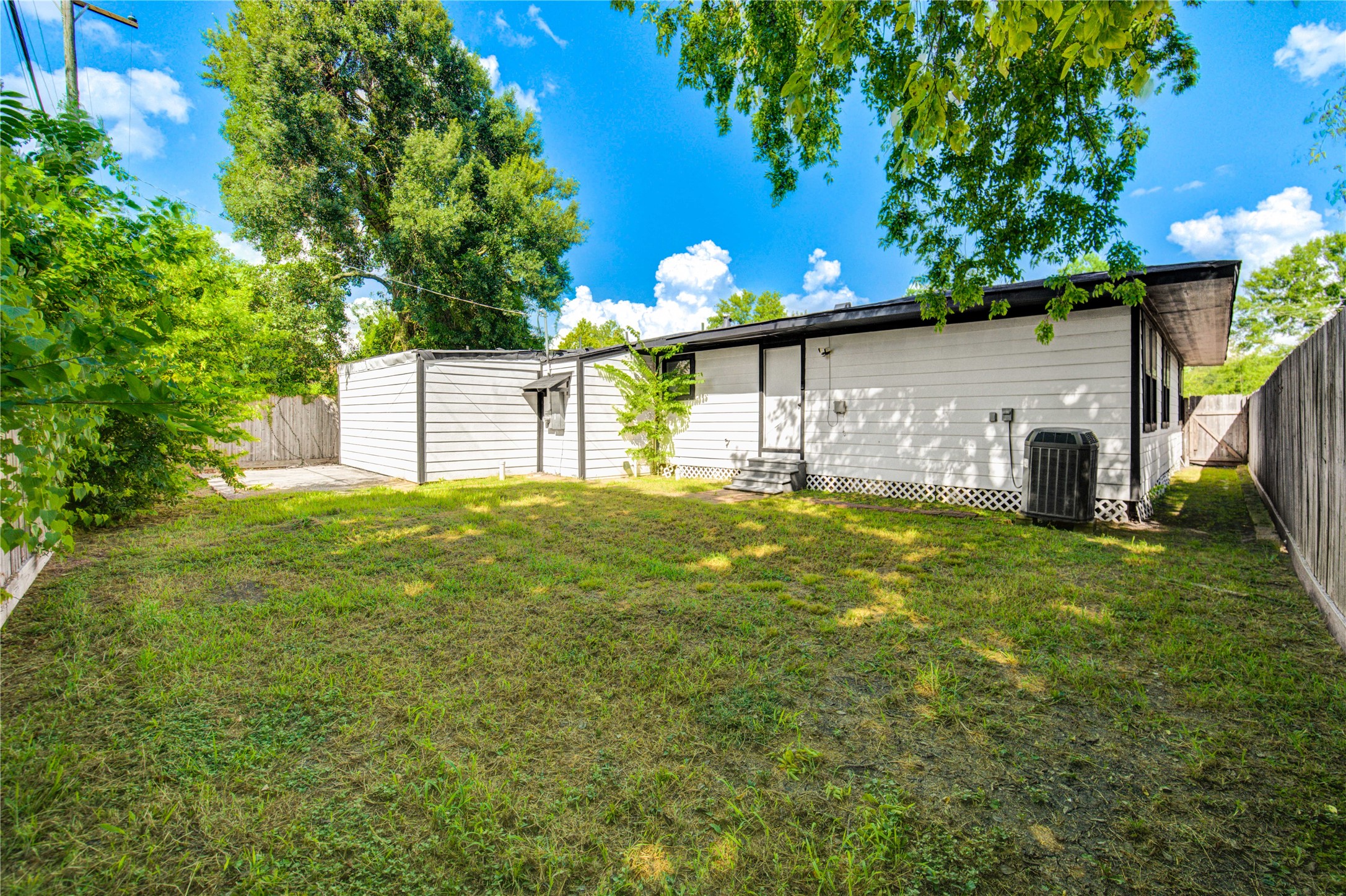 6638 Winton Street Property Photo 38