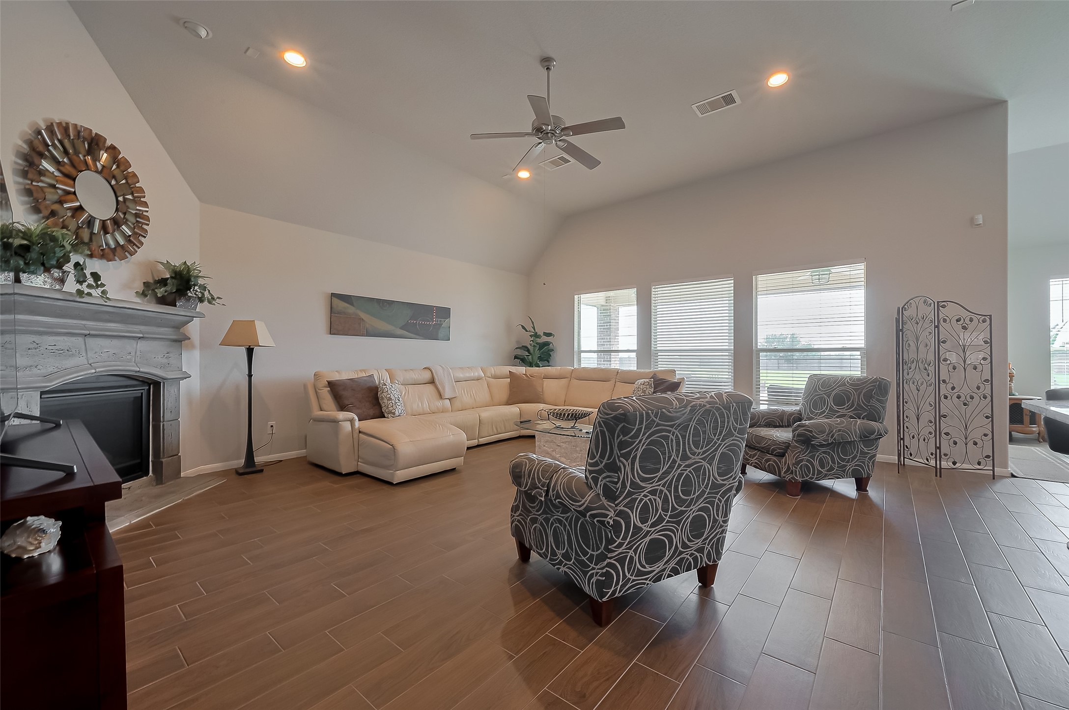 7502 Tejas Lakes Trail Property Photo 8