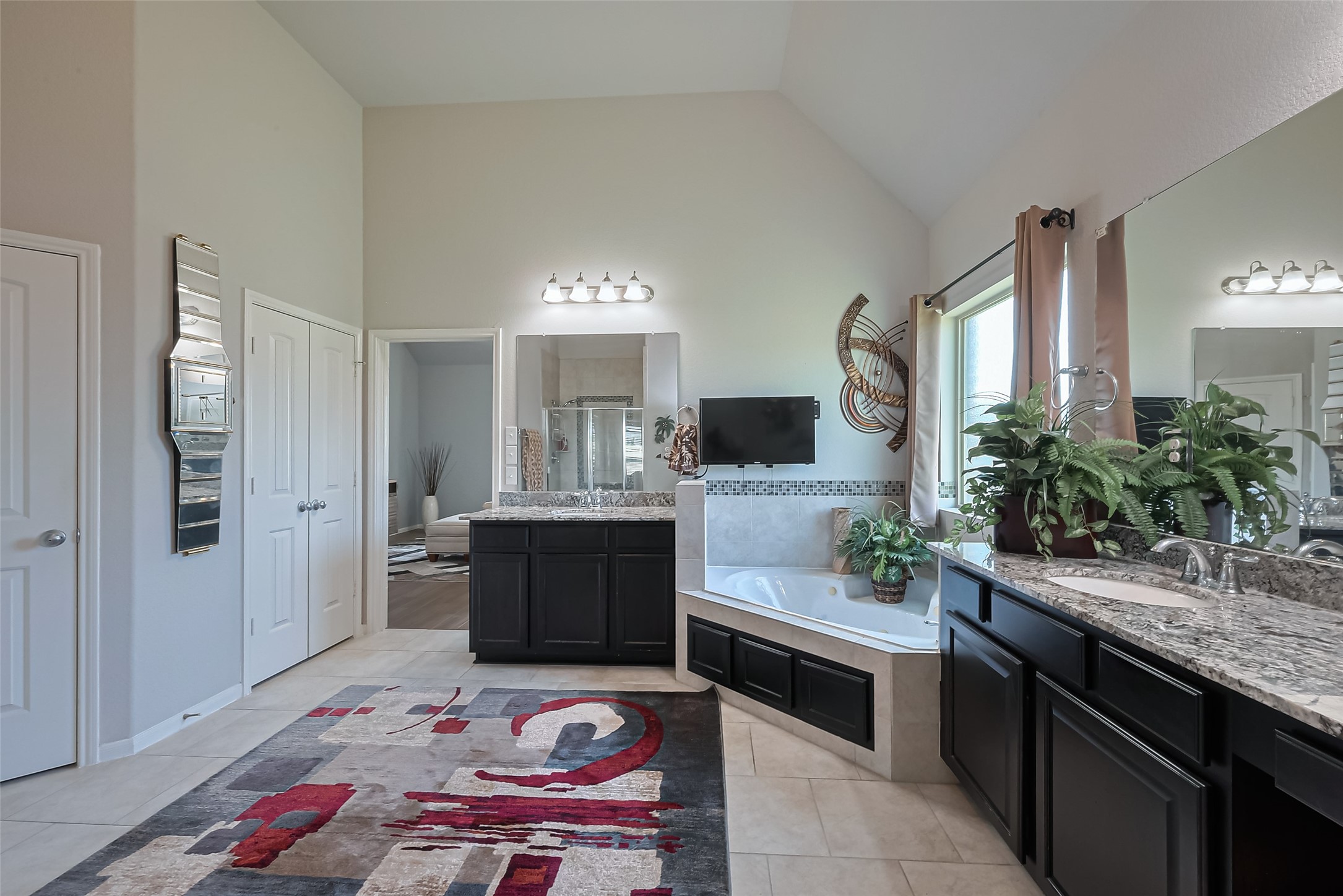 7502 Tejas Lakes Trail Property Photo 28