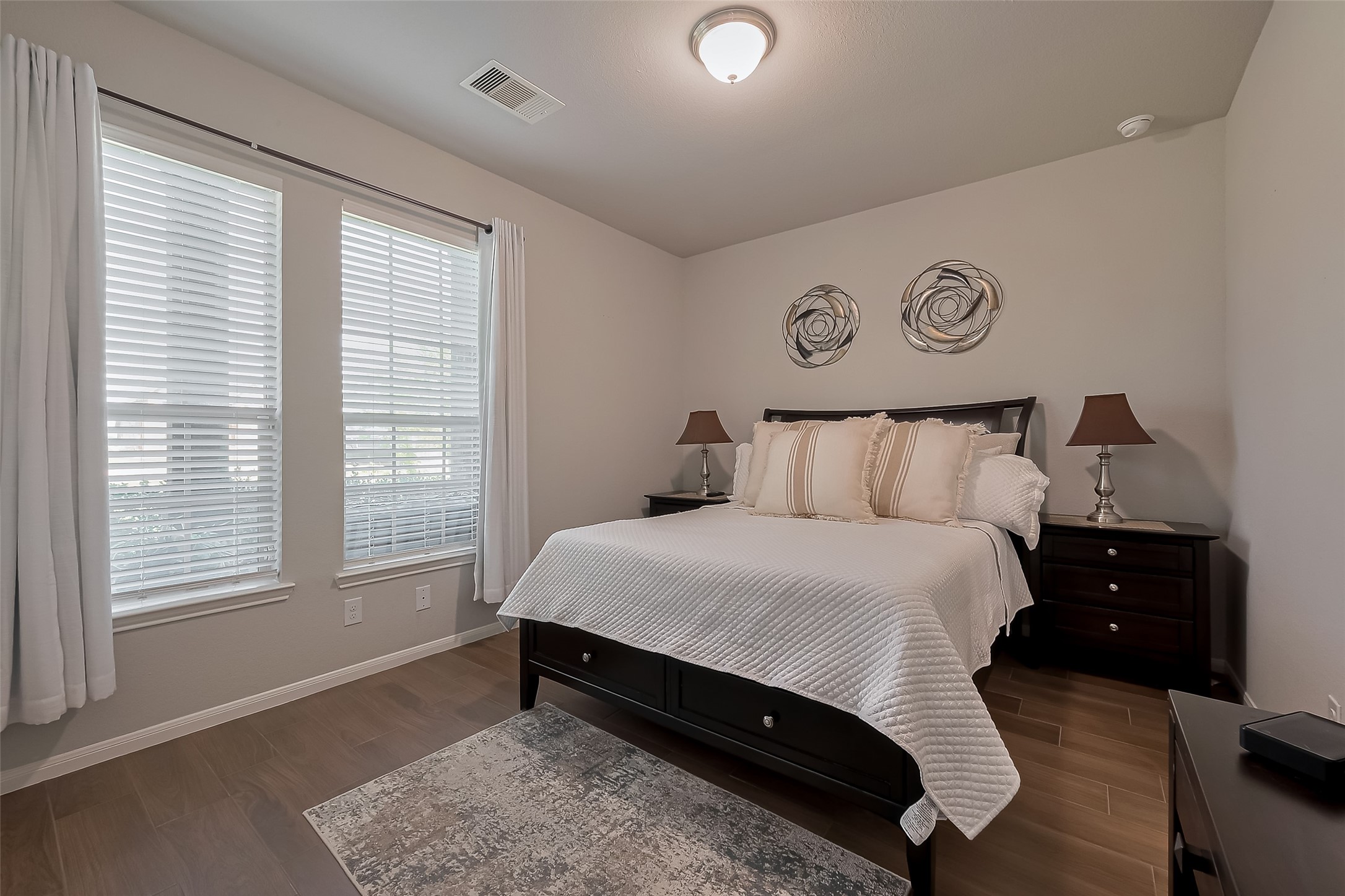 7502 Tejas Lakes Trail Property Photo 32