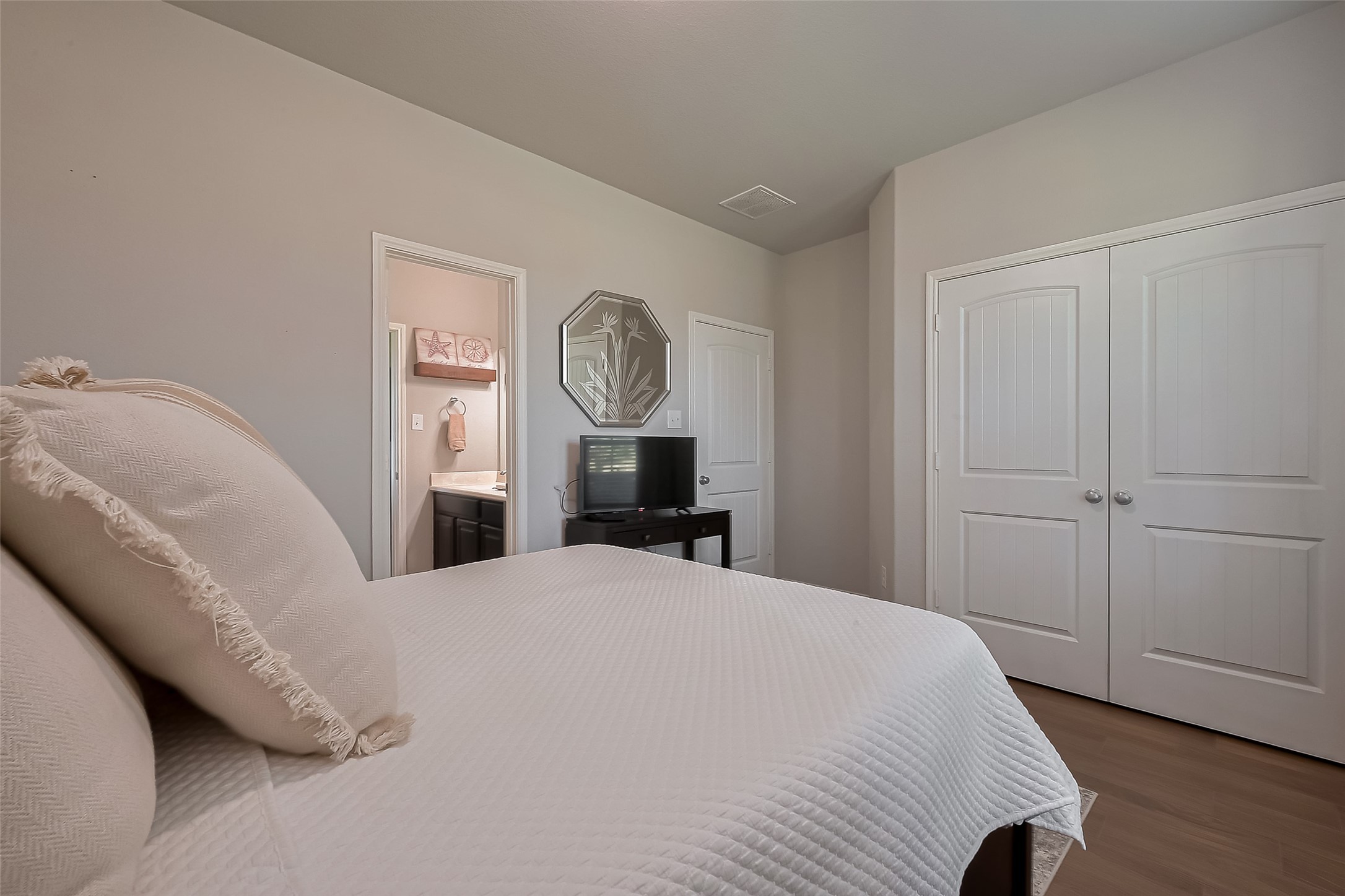 7502 Tejas Lakes Trail Property Photo 34