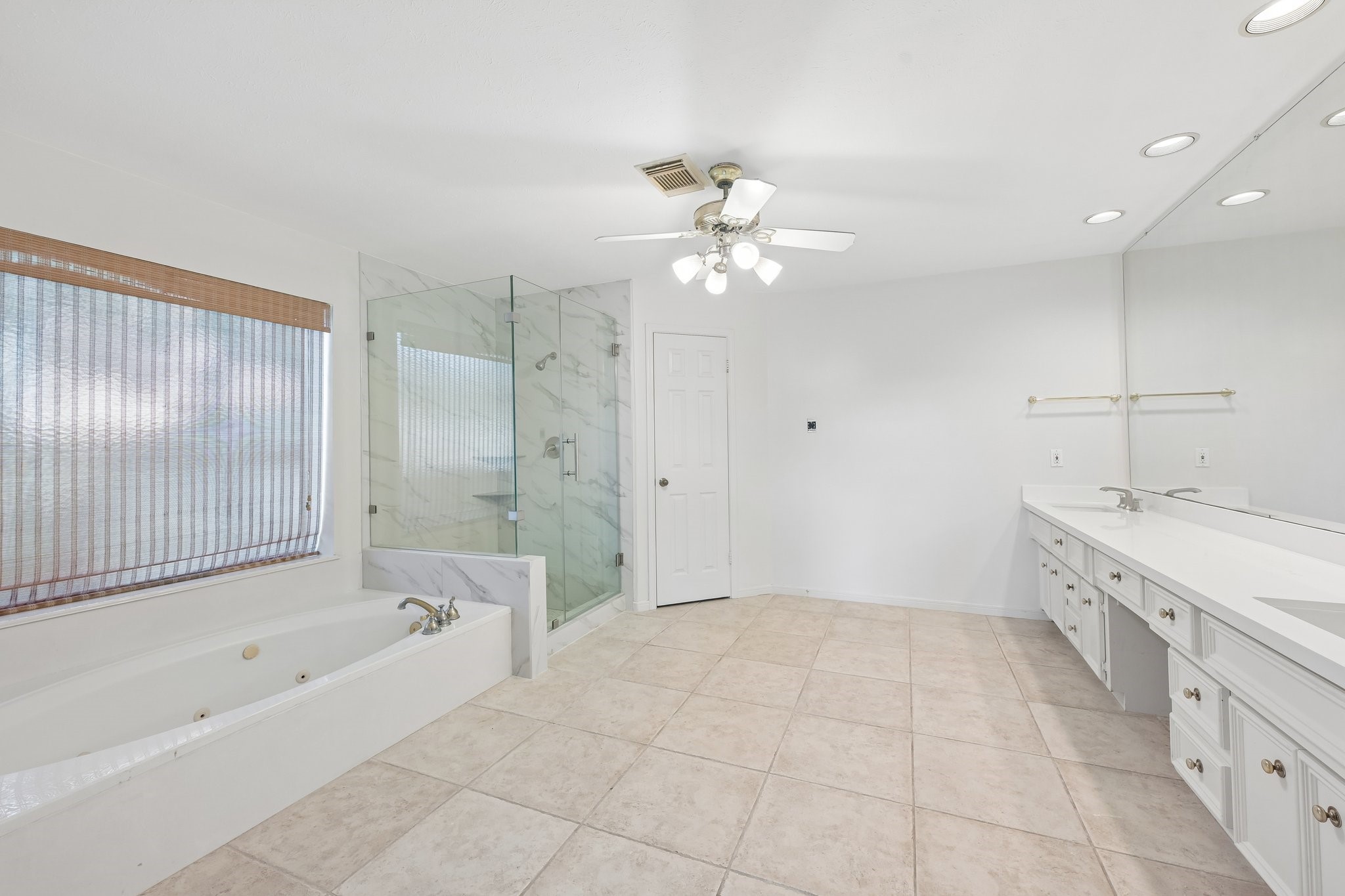 15 Sterling Street Property Photo 22