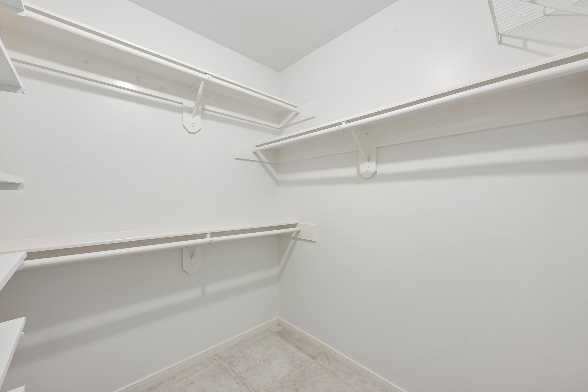 15 Sterling Street Property Photo 25