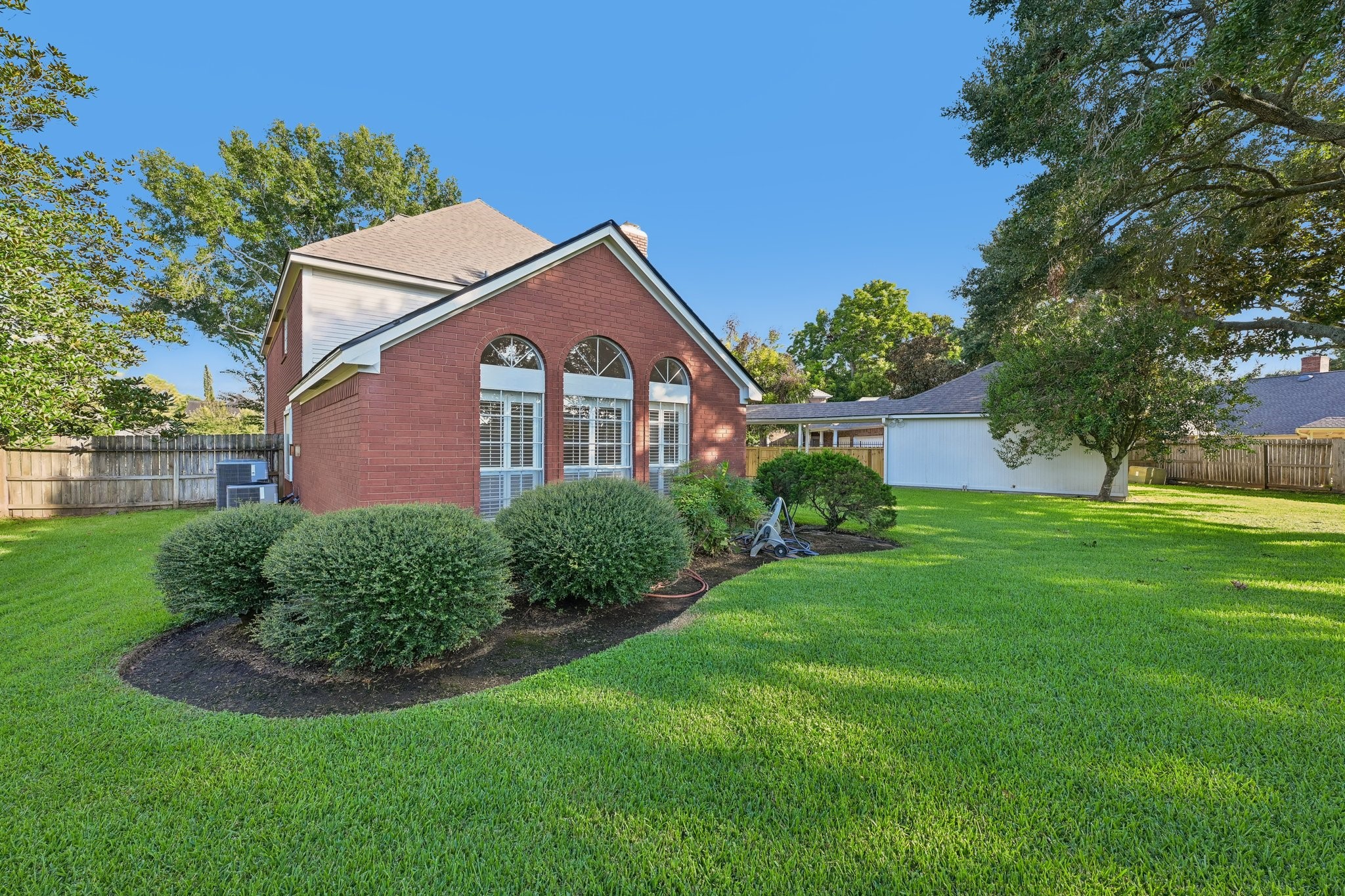 15 Sterling Street Property Photo 40