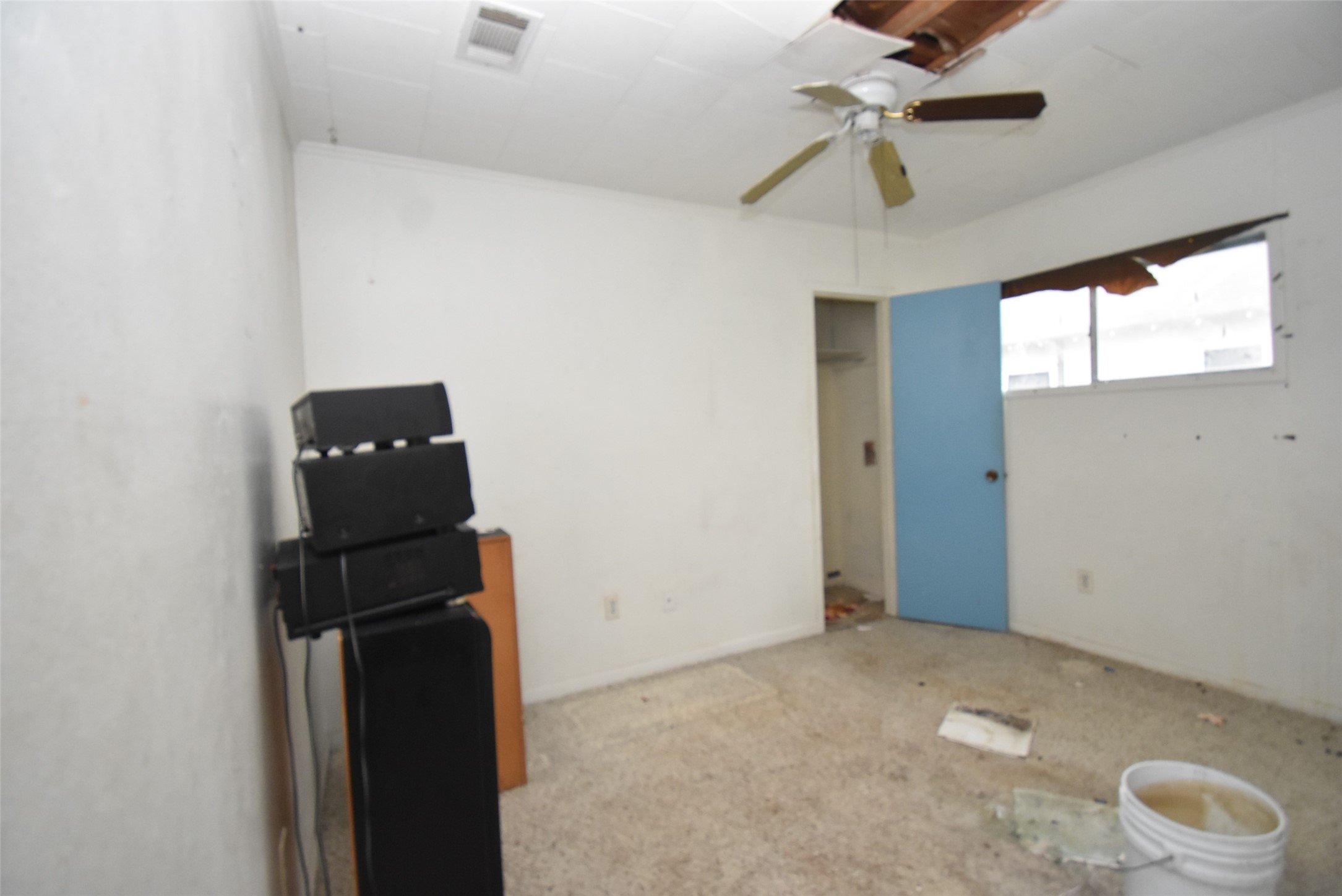 1909 Avenue C Property Photo 4