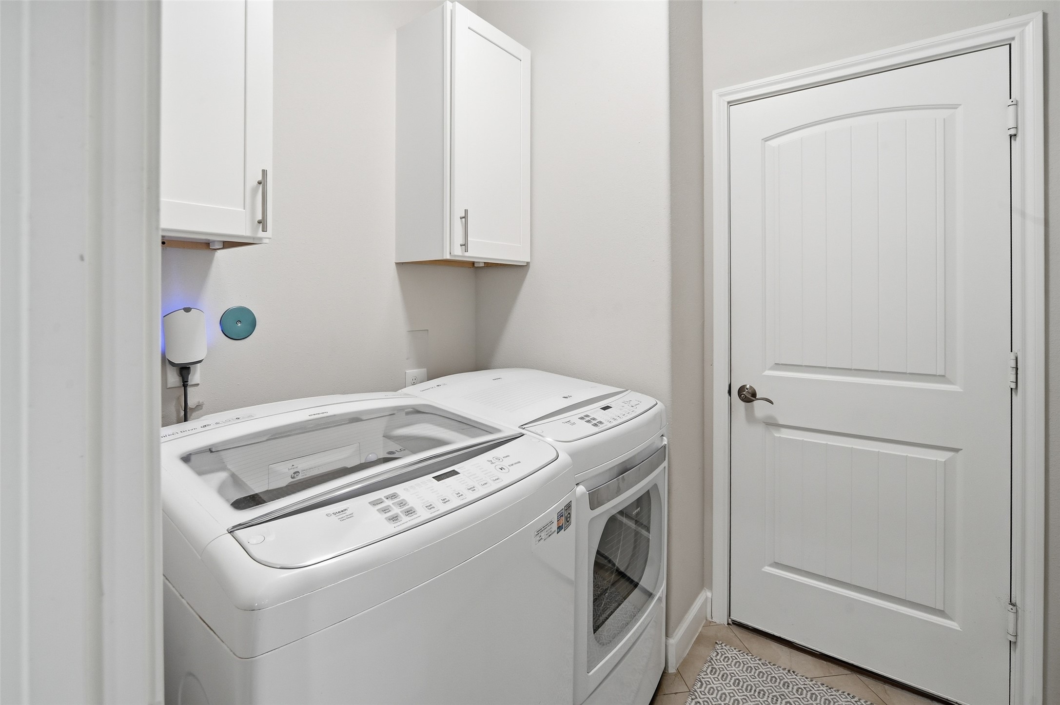 1427 Scharpe Street Property Photo 16