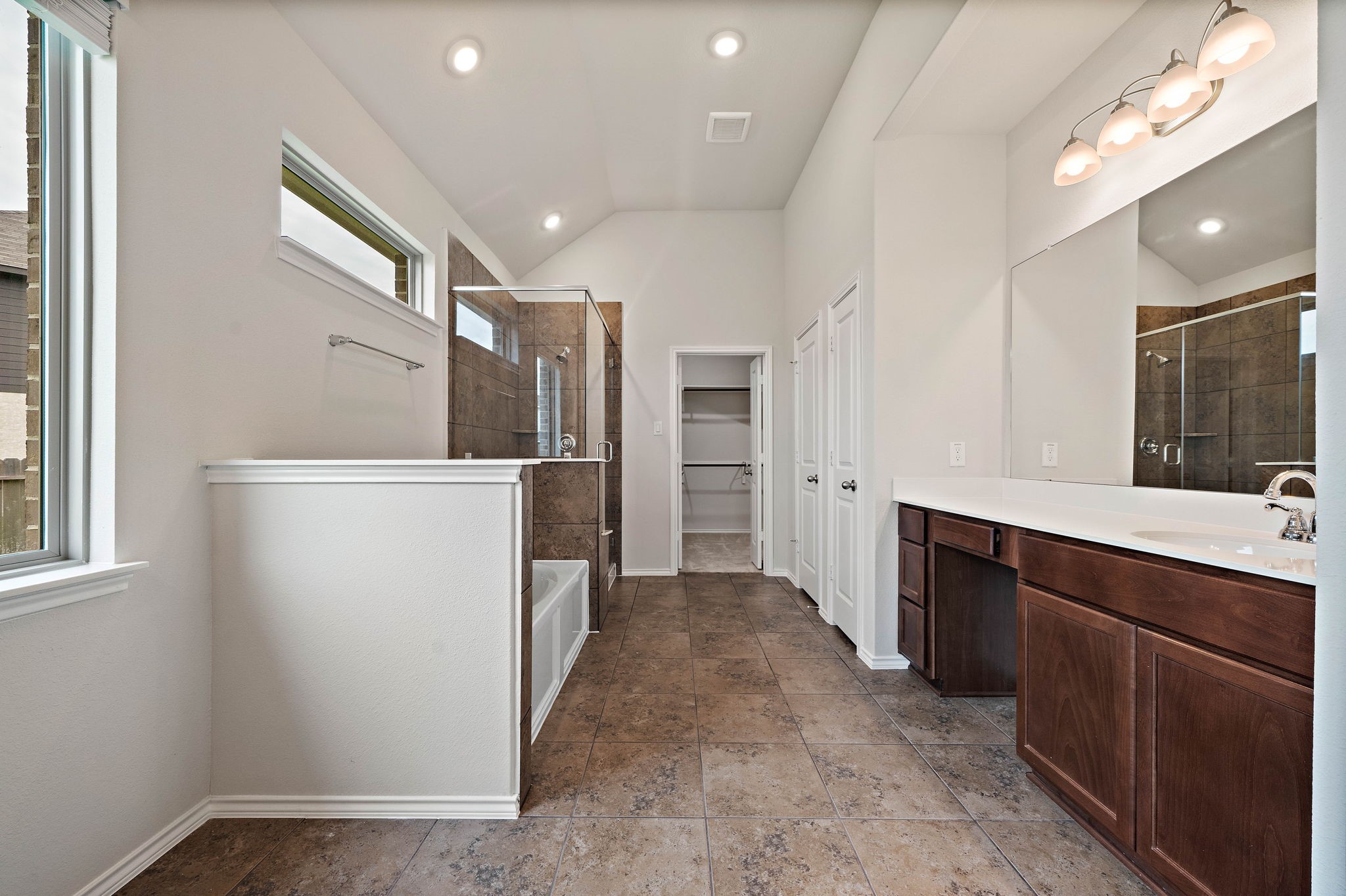 8706 Sunbury Oak Circle Property Photo 12
