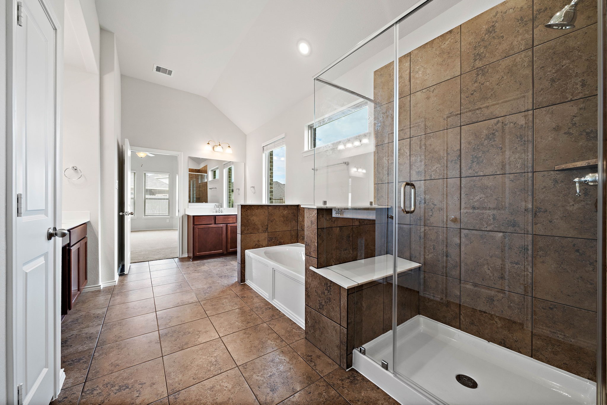 8706 Sunbury Oak Circle Property Photo 13