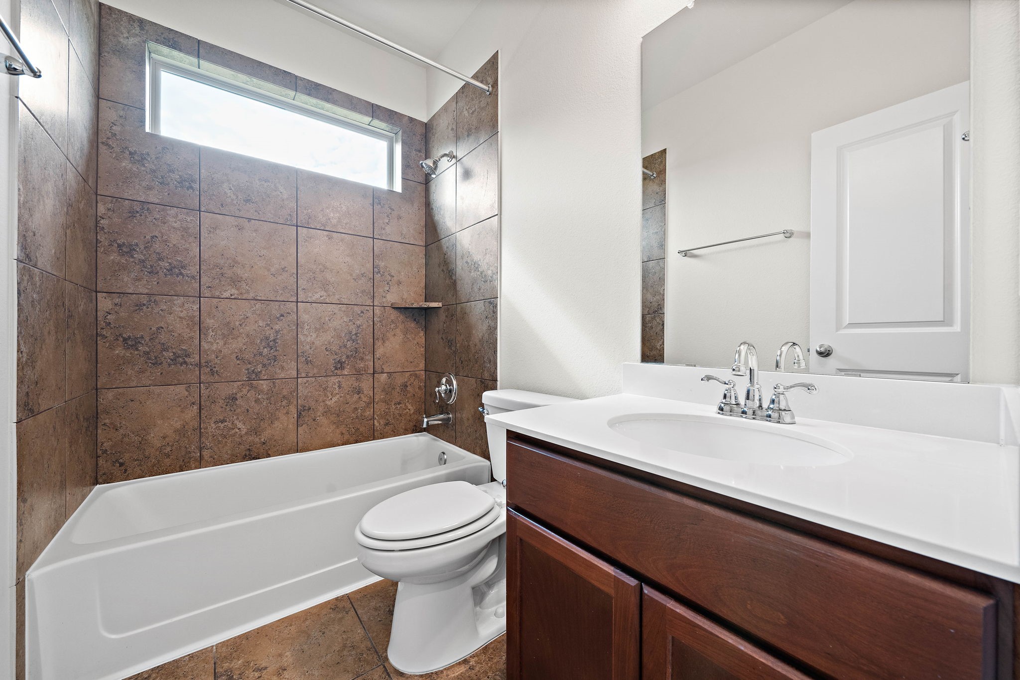 8706 Sunbury Oak Circle Property Photo 21