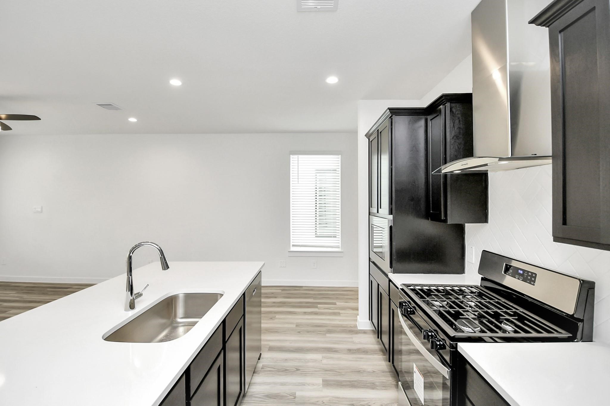 12316 Basilwood Drive Property Photo 11