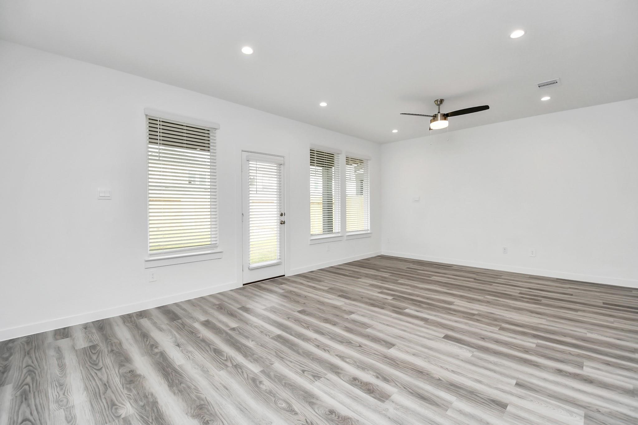 12316 Basilwood Drive Property Photo 14