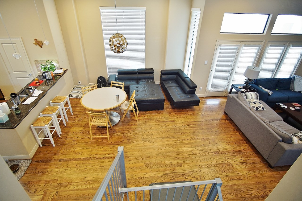 818 Lester Street Property Photo 10
