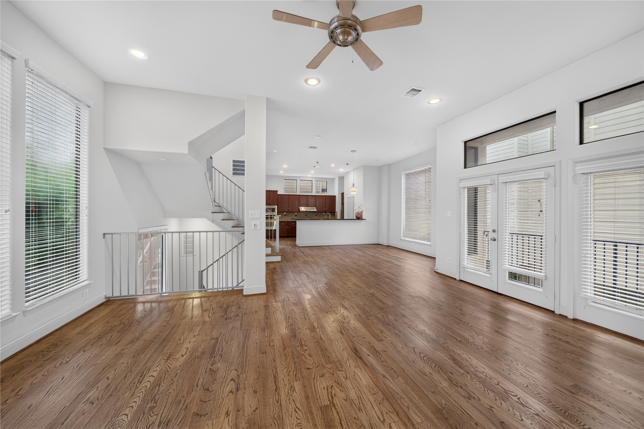 818 Lester Street Property Photo 23