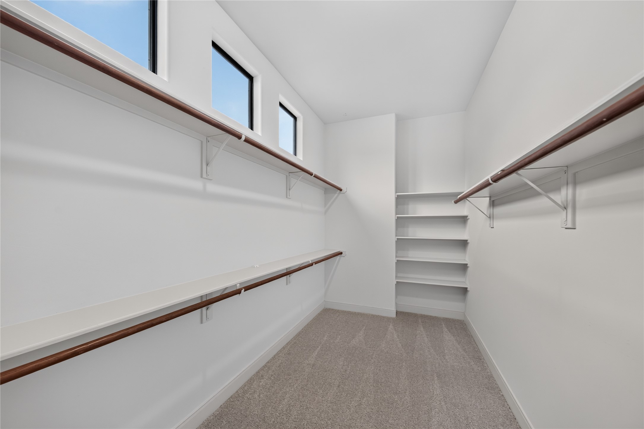 818 Lester Street Property Photo 38