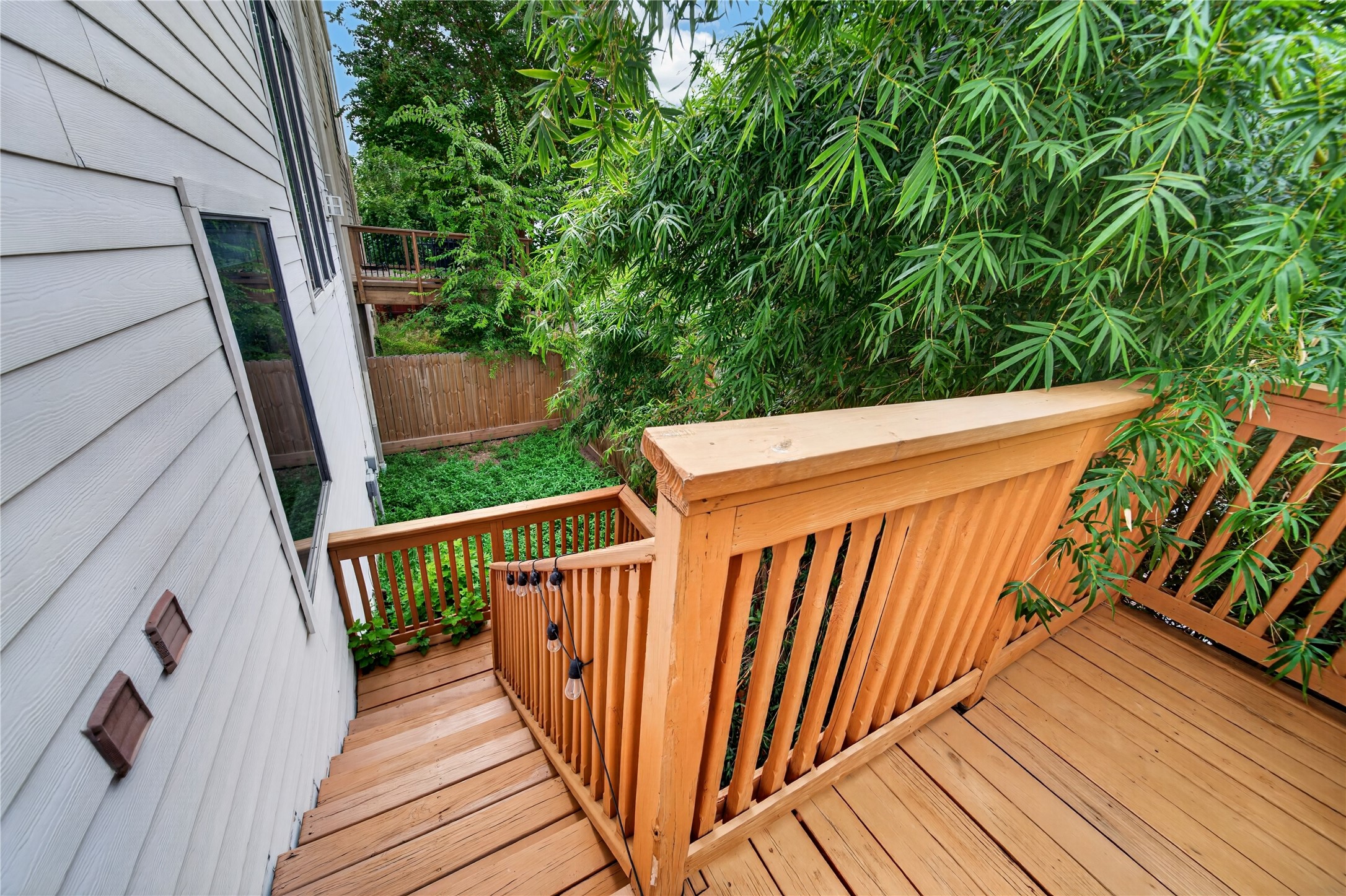 818 Lester Street Property Photo 49