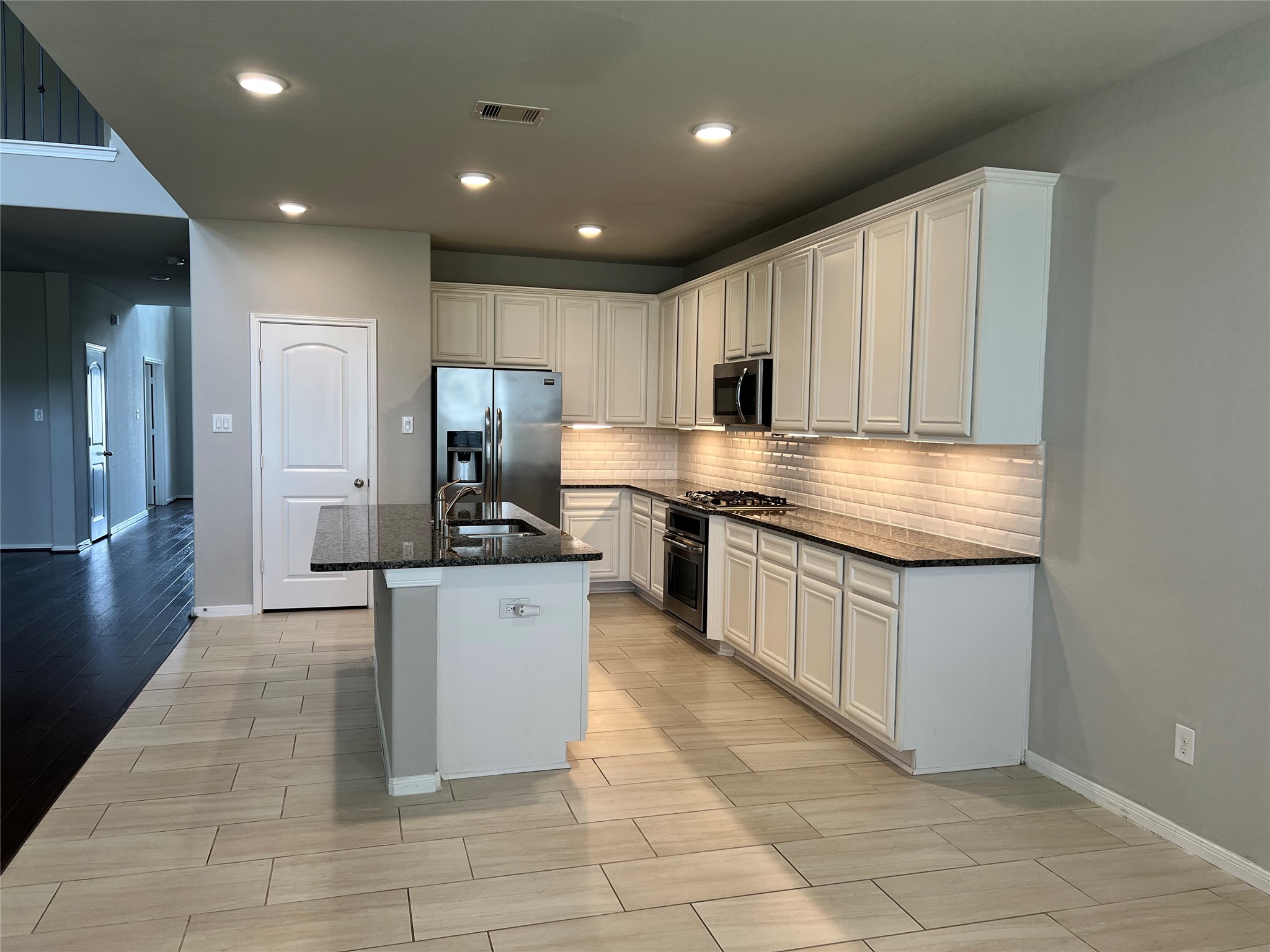 23527 Prato Gardens Lane Property Photo 5