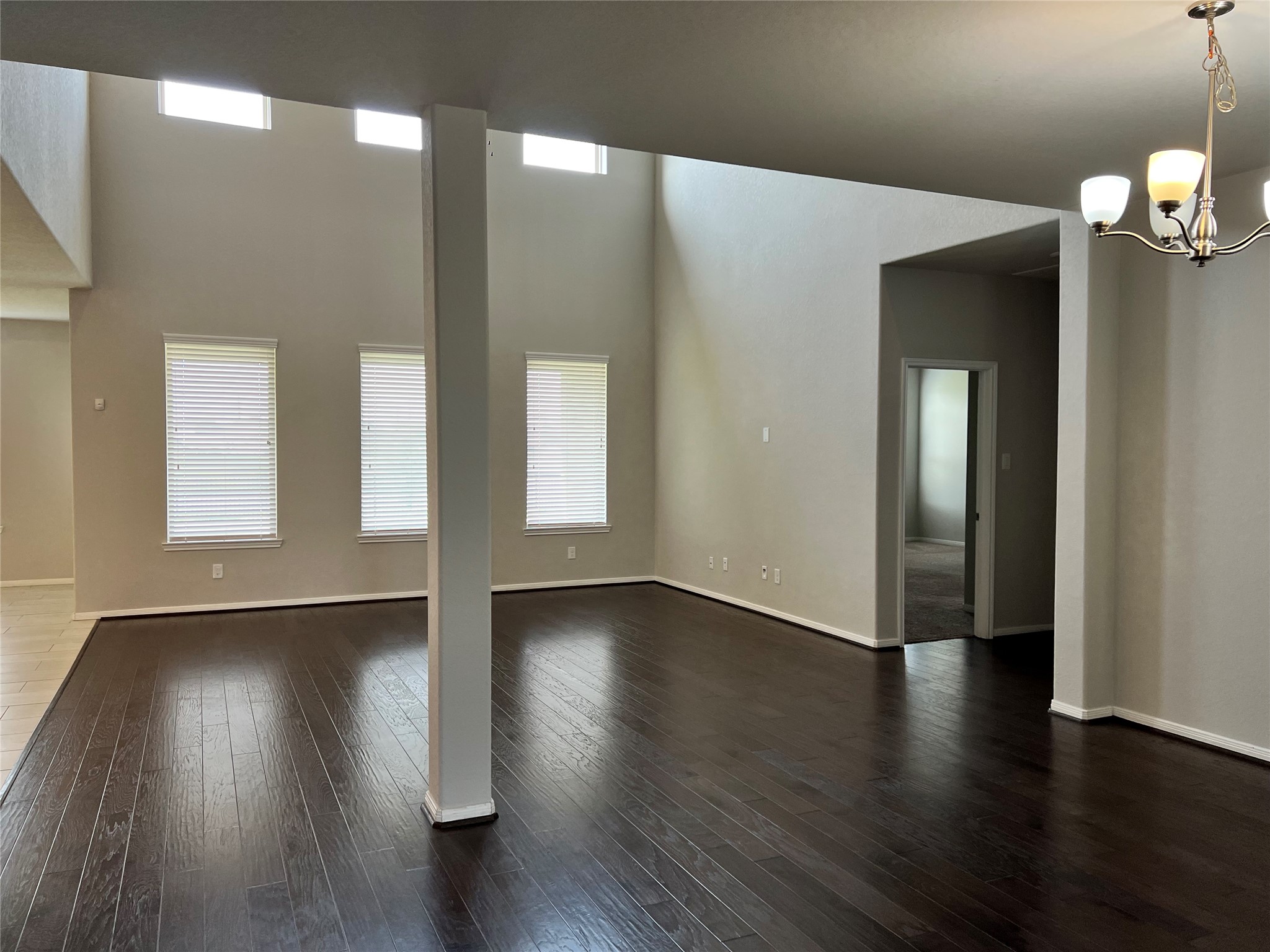 23527 Prato Gardens Lane Property Photo 6