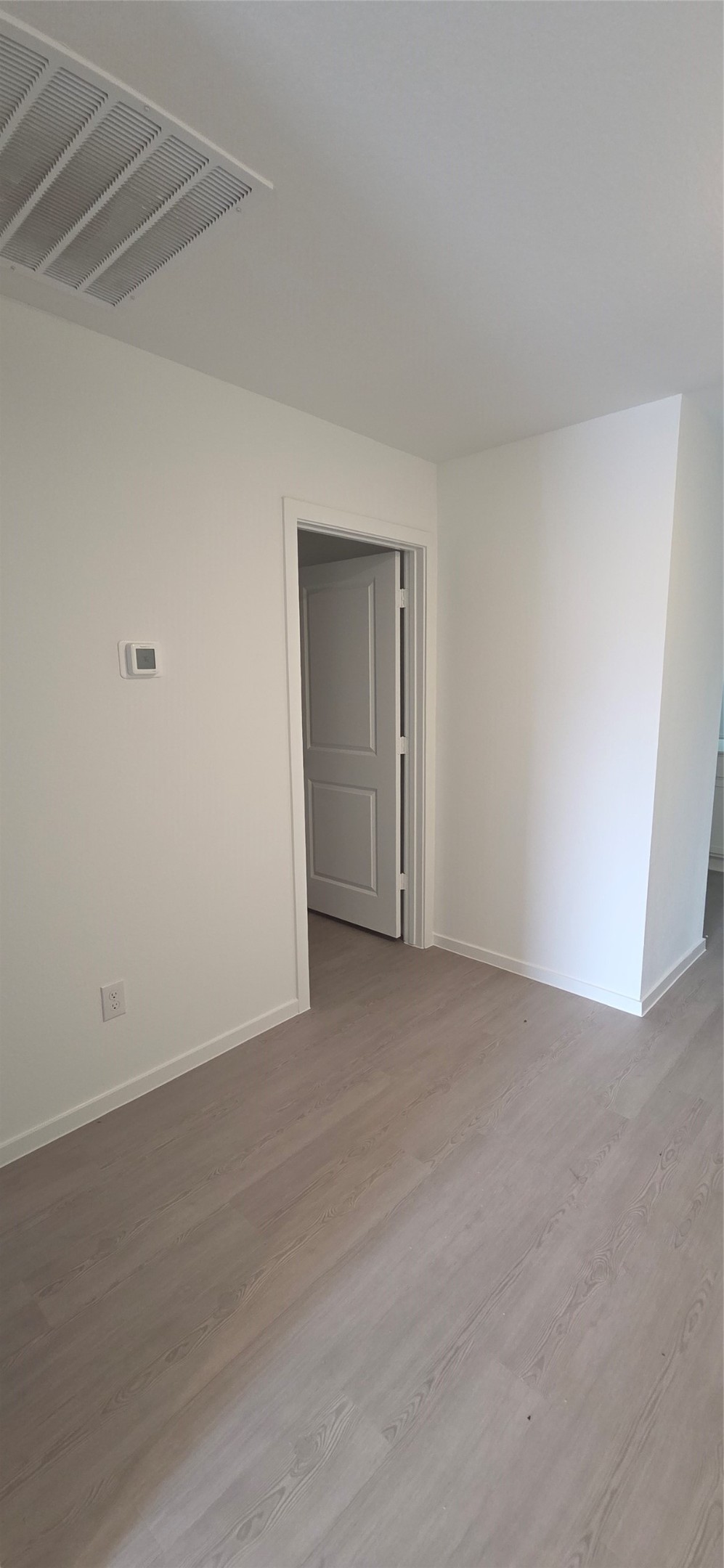 331 Ice Shore Trail Property Photo 4