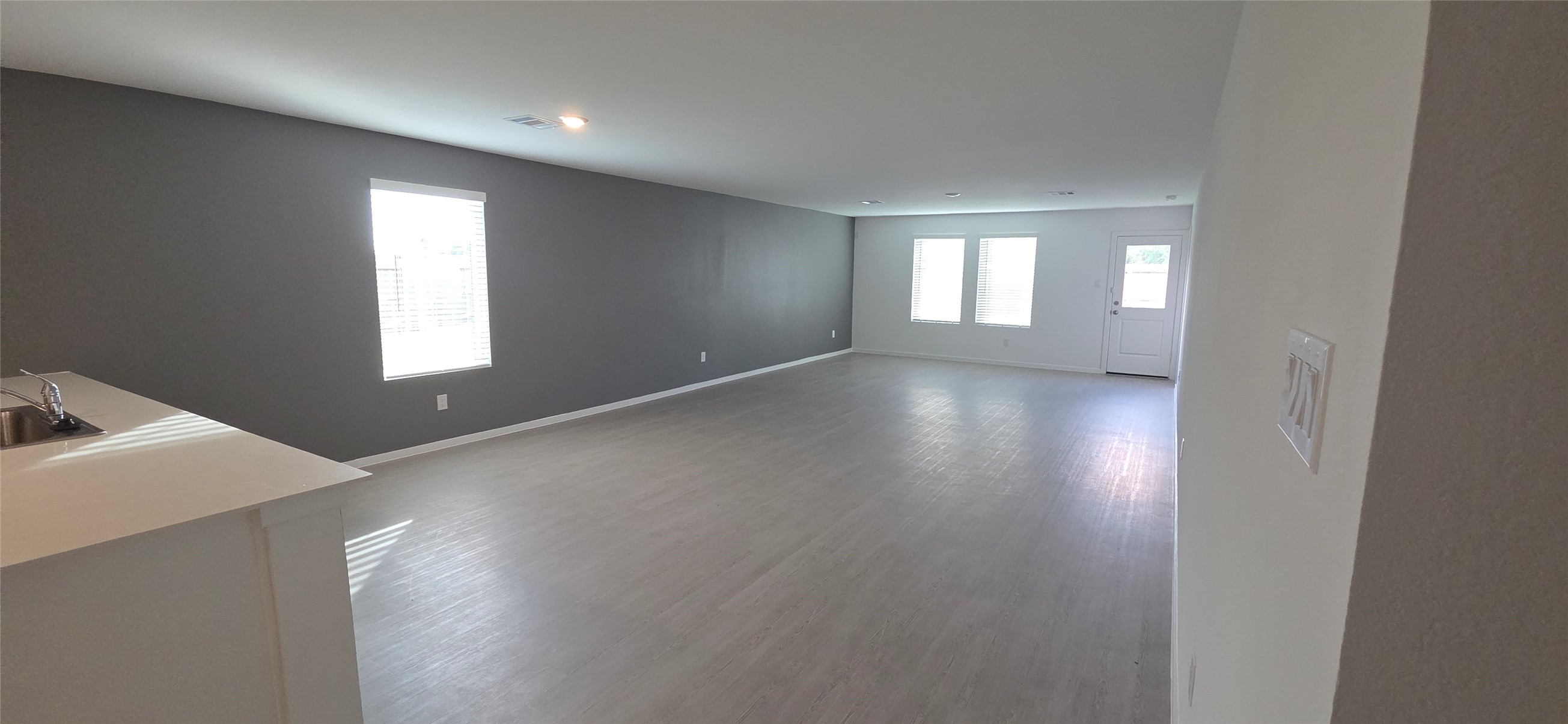 331 Ice Shore Trail Property Photo 9