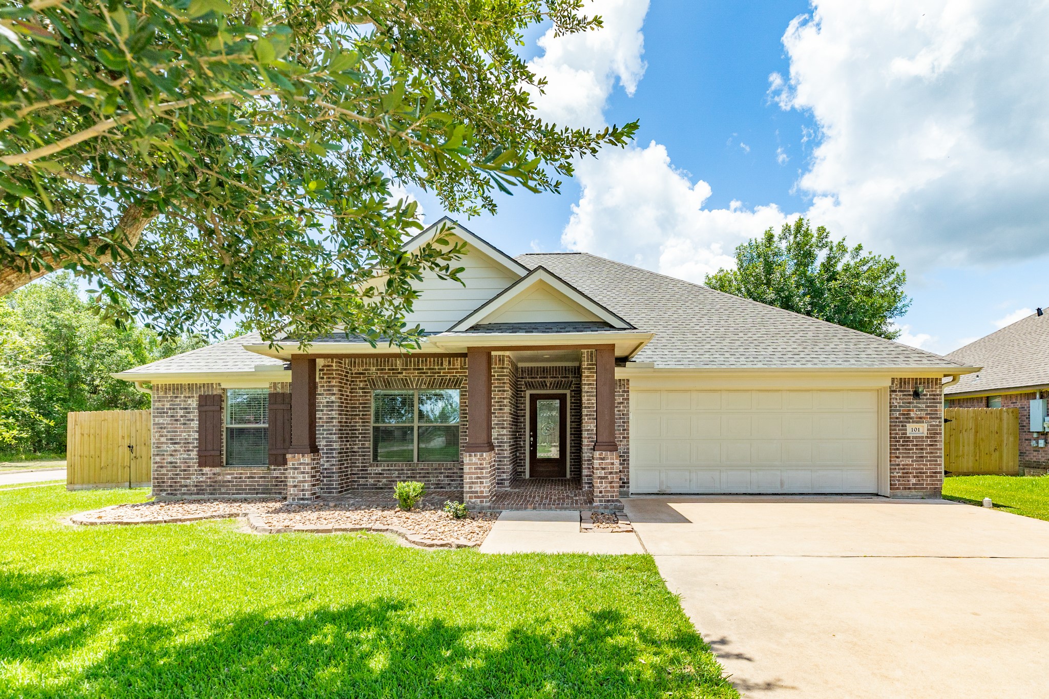 101 Brazos Court Property Photo 1
