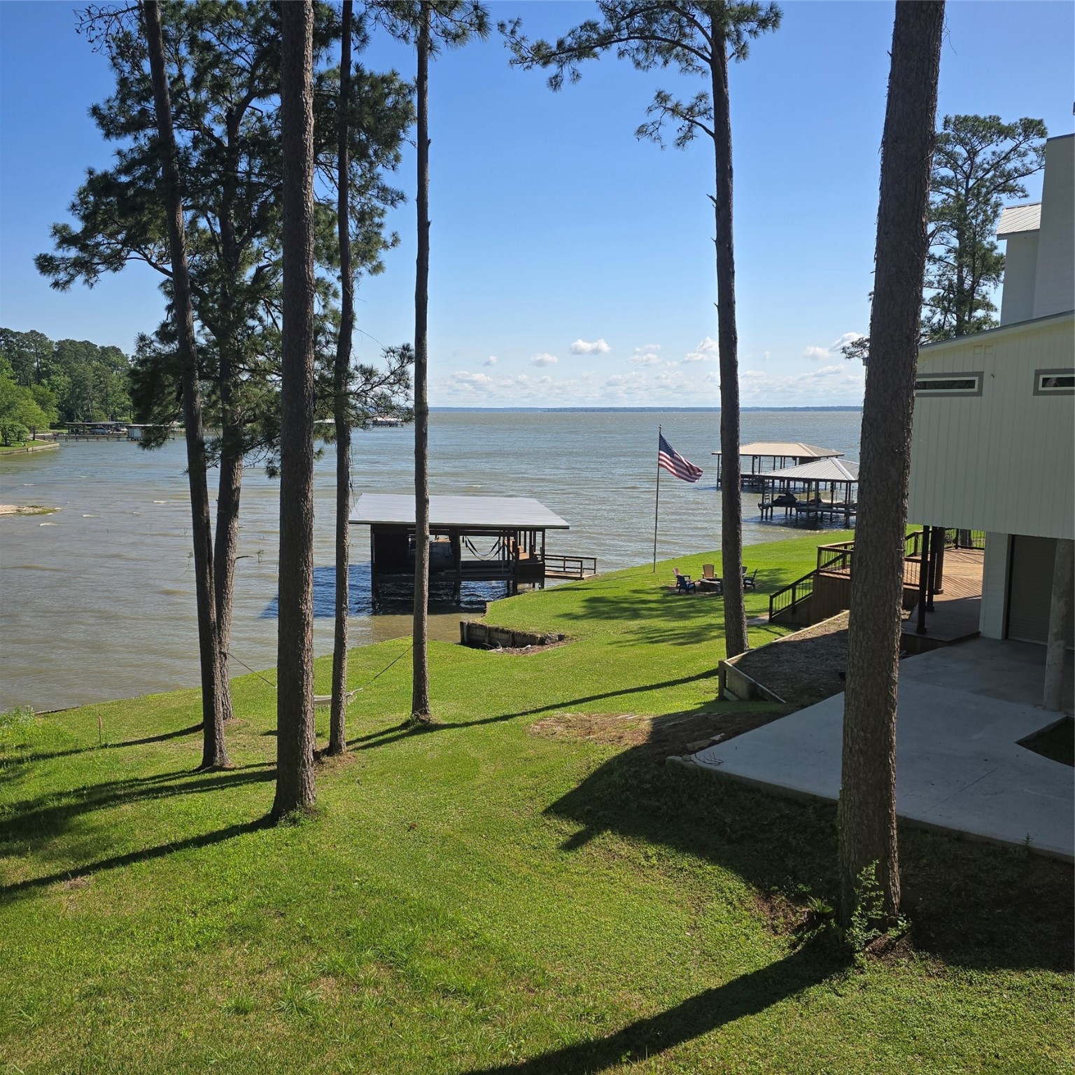 31 Holiday Lane Property Photo