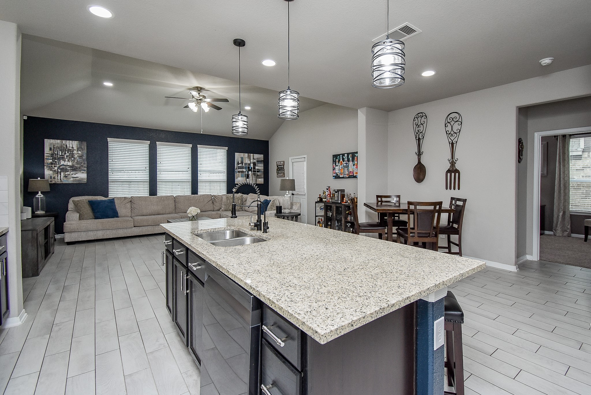 8822 Cabin Loft Lane Property Photo 14