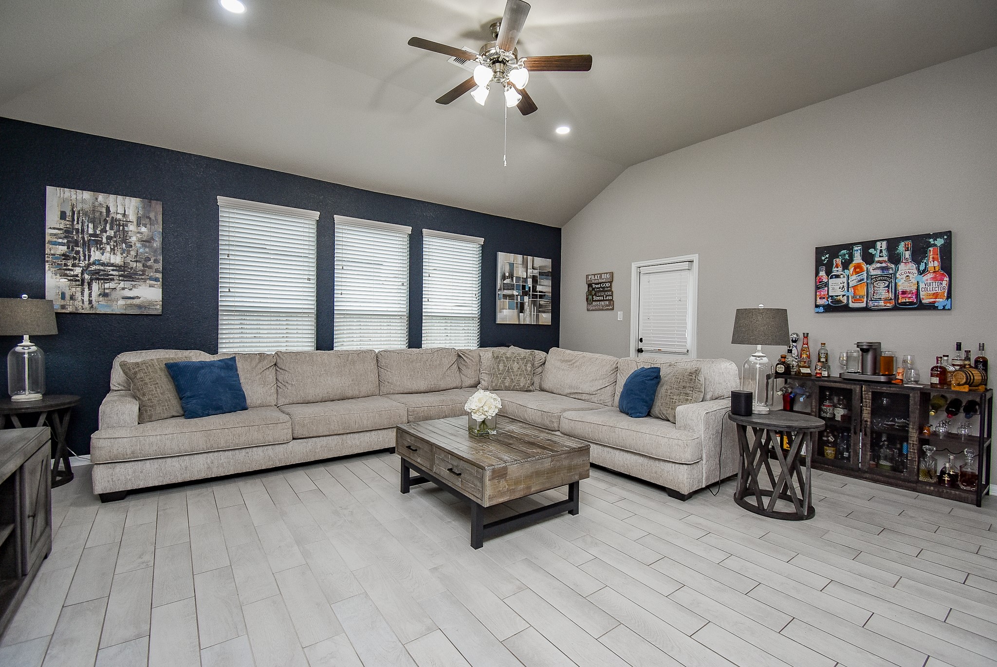 8822 Cabin Loft Lane Property Photo 19