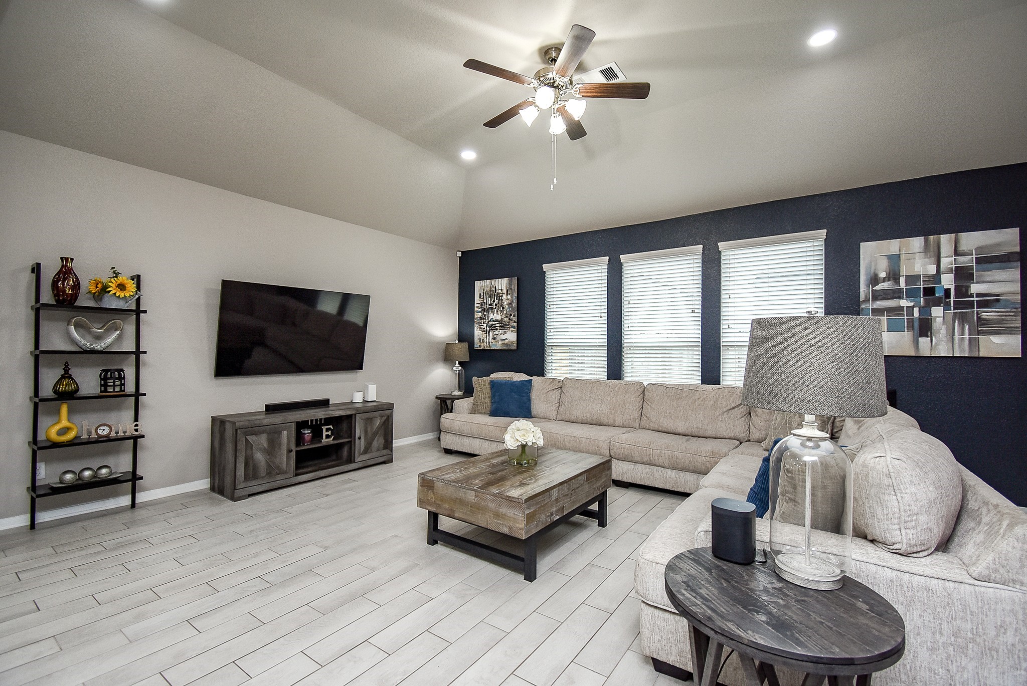 8822 Cabin Loft Lane Property Photo 20